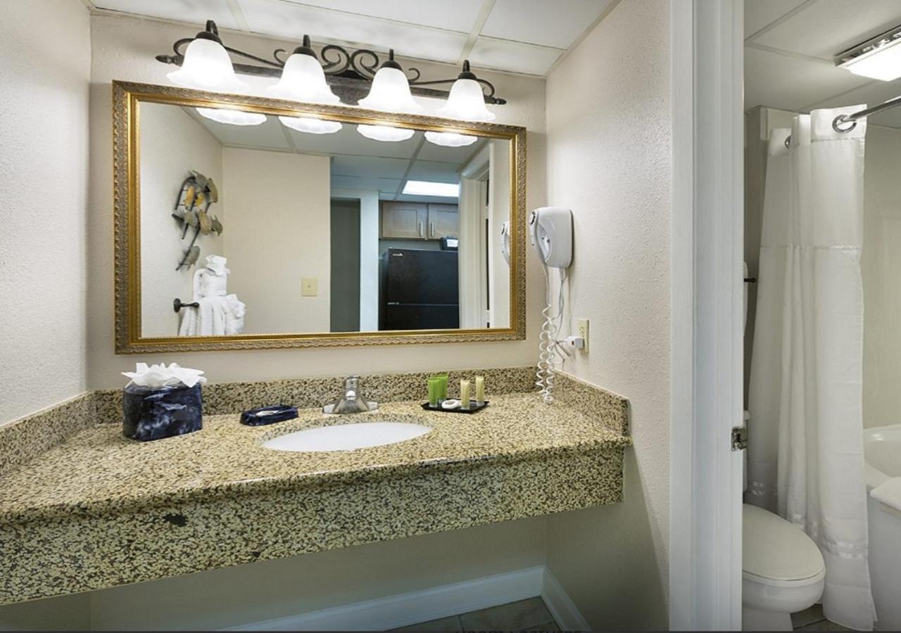 Sea Crest Oceanfront Resort photo 7