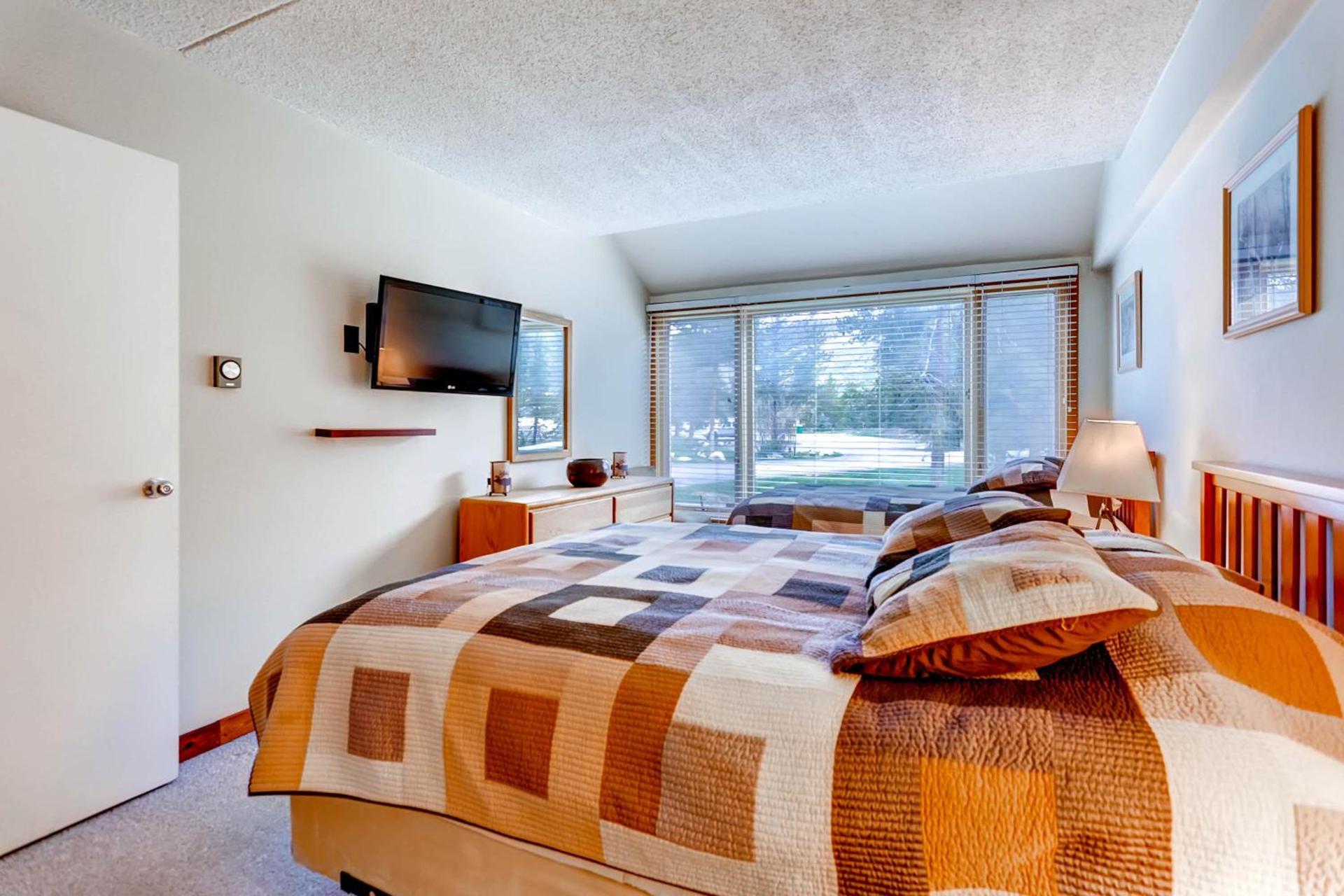 Lakeside Village by Vail Resorts photo 47