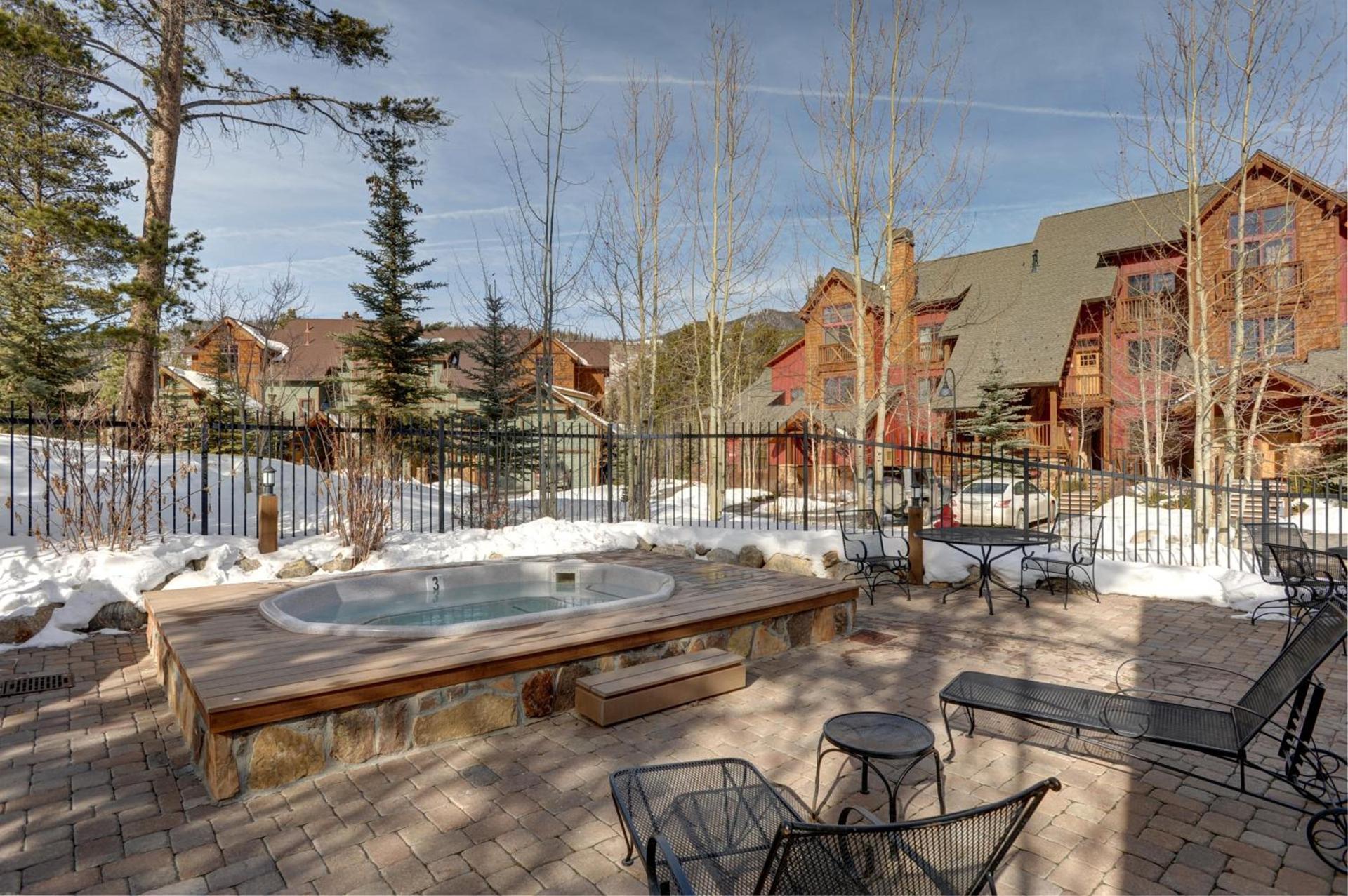 Lakeside Village by Vail Resorts photo 7