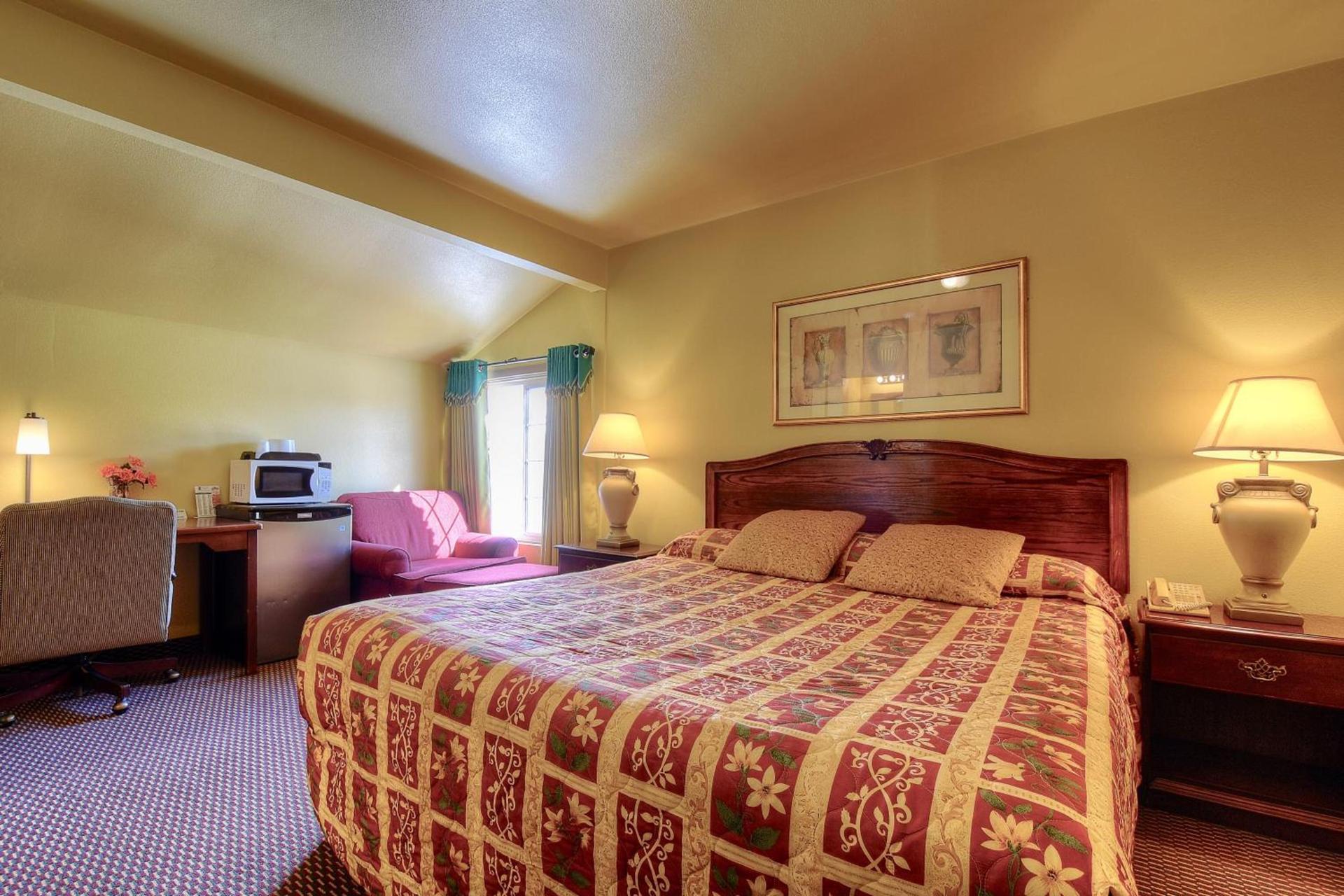 Bayside Inn photo 15