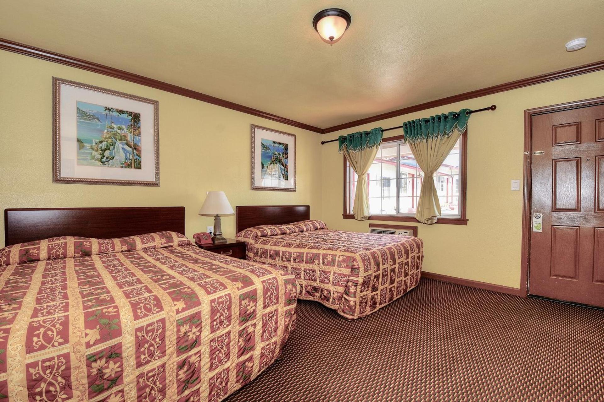 Bayside Inn photo 31