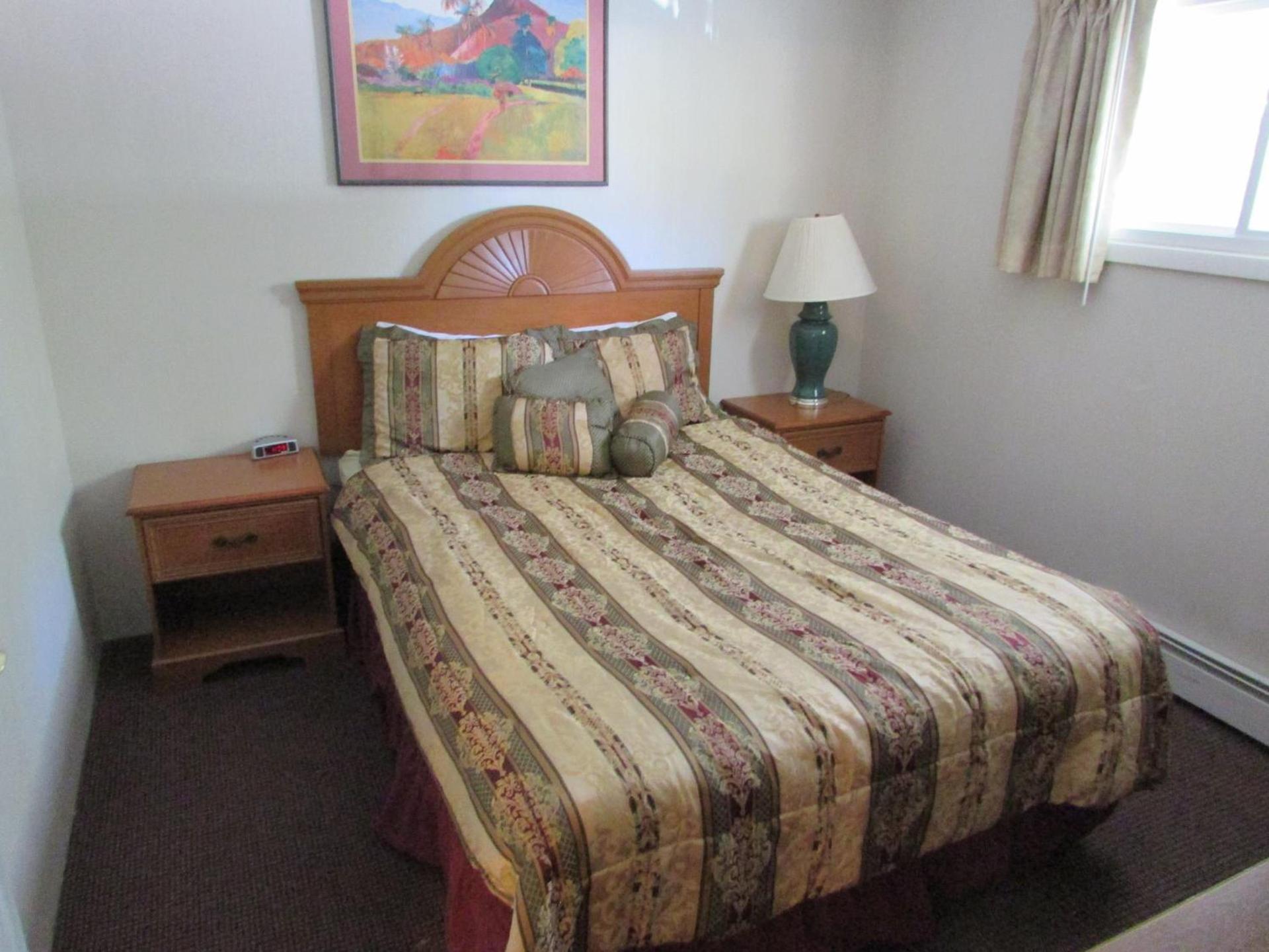 The Lake George Inn photo 50