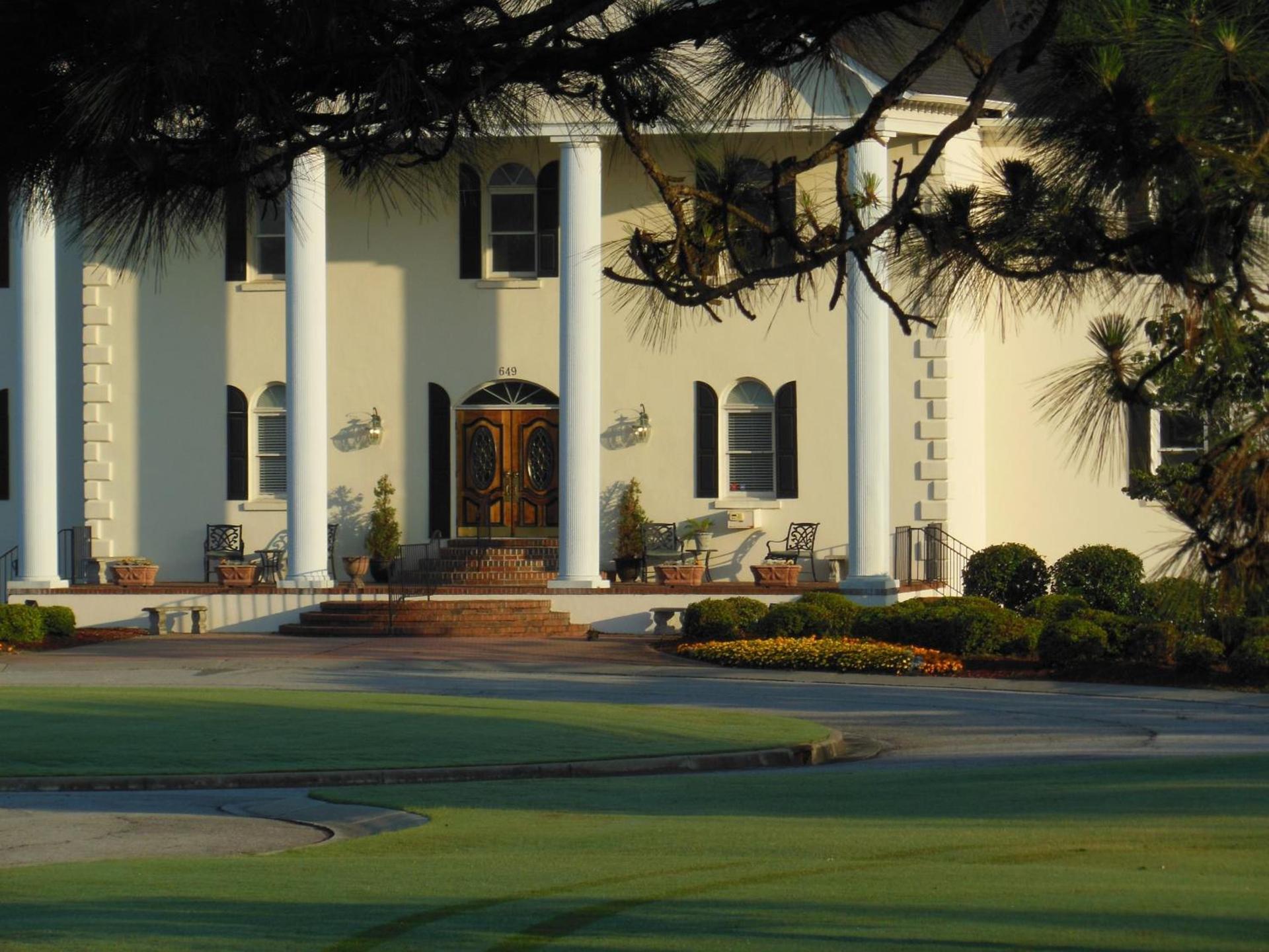 Beau Rivage Golf and Resort photo 1