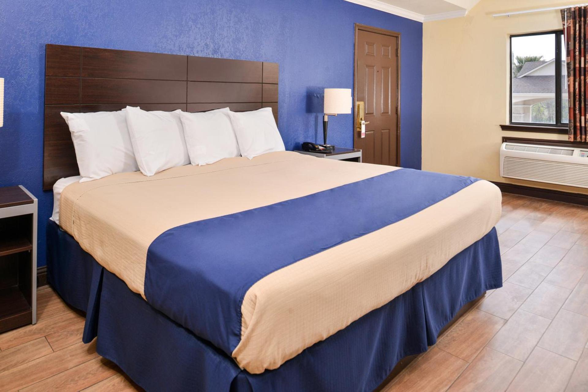 Americas Best Value Inn Medical Center Downtown photo 16