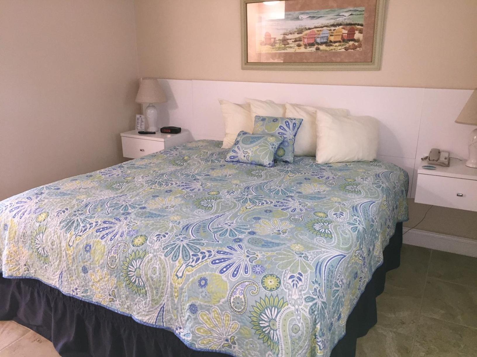 Tuckaway Shores Resort photo 92