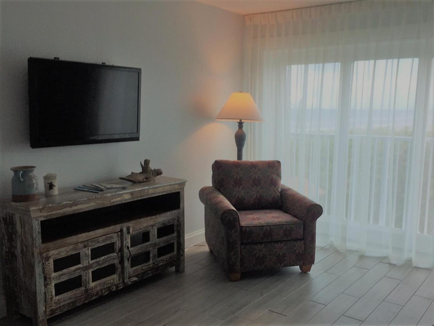 Tuckaway Shores Resort photo 55