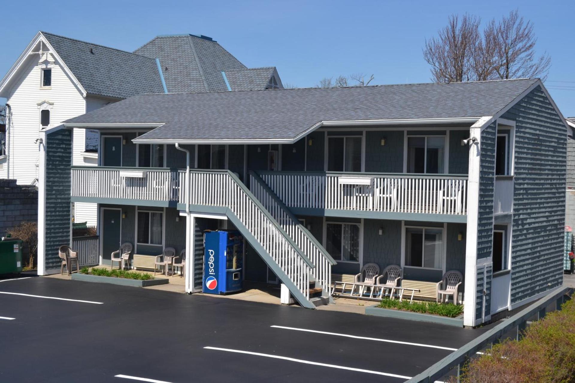 The Ship Motel photo 7