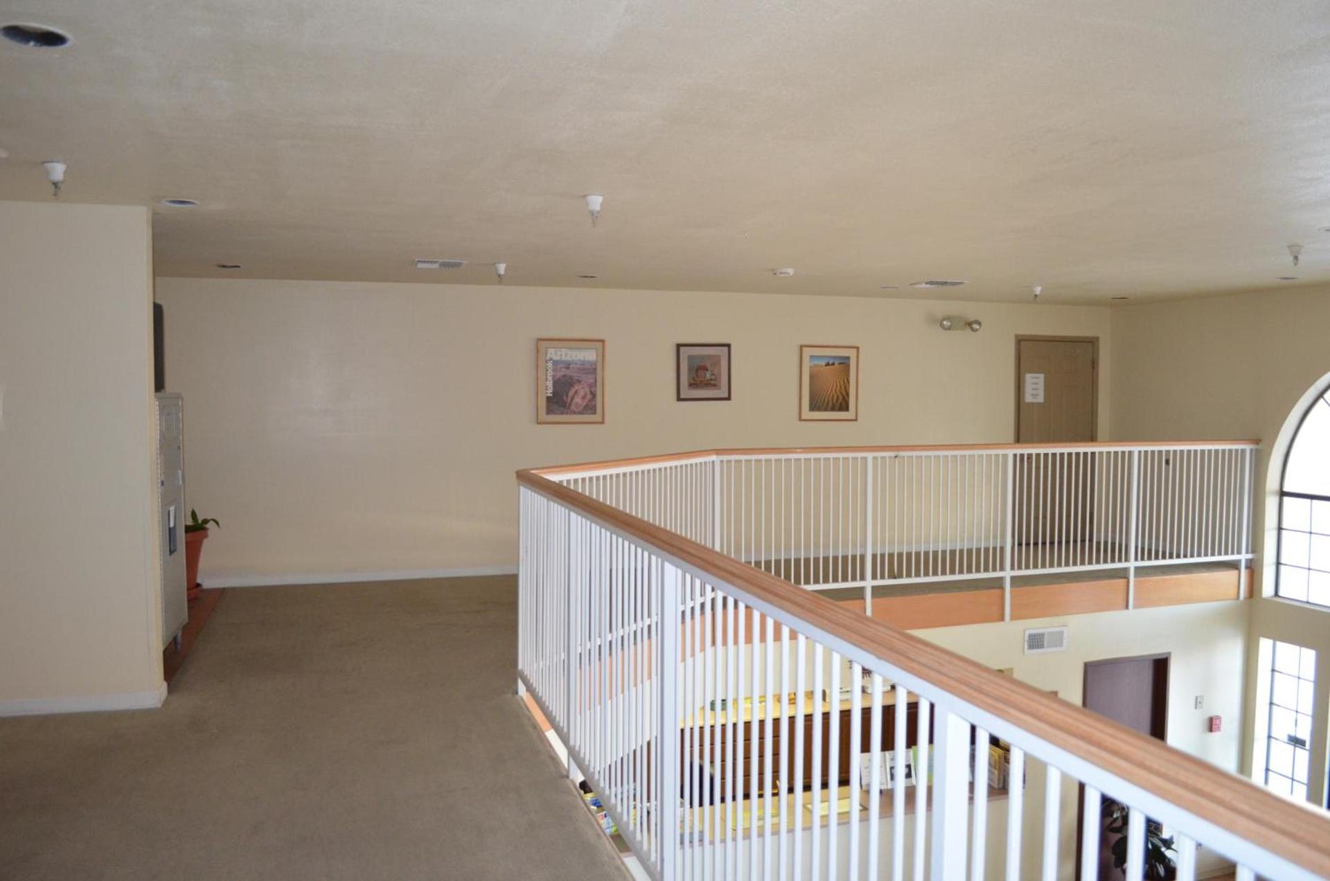 Days Inn by Wyndham Holbrook photo 41