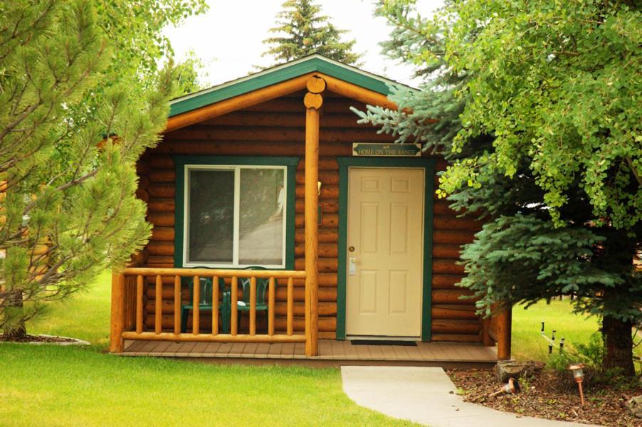 Cabin Creek Inn photo 64