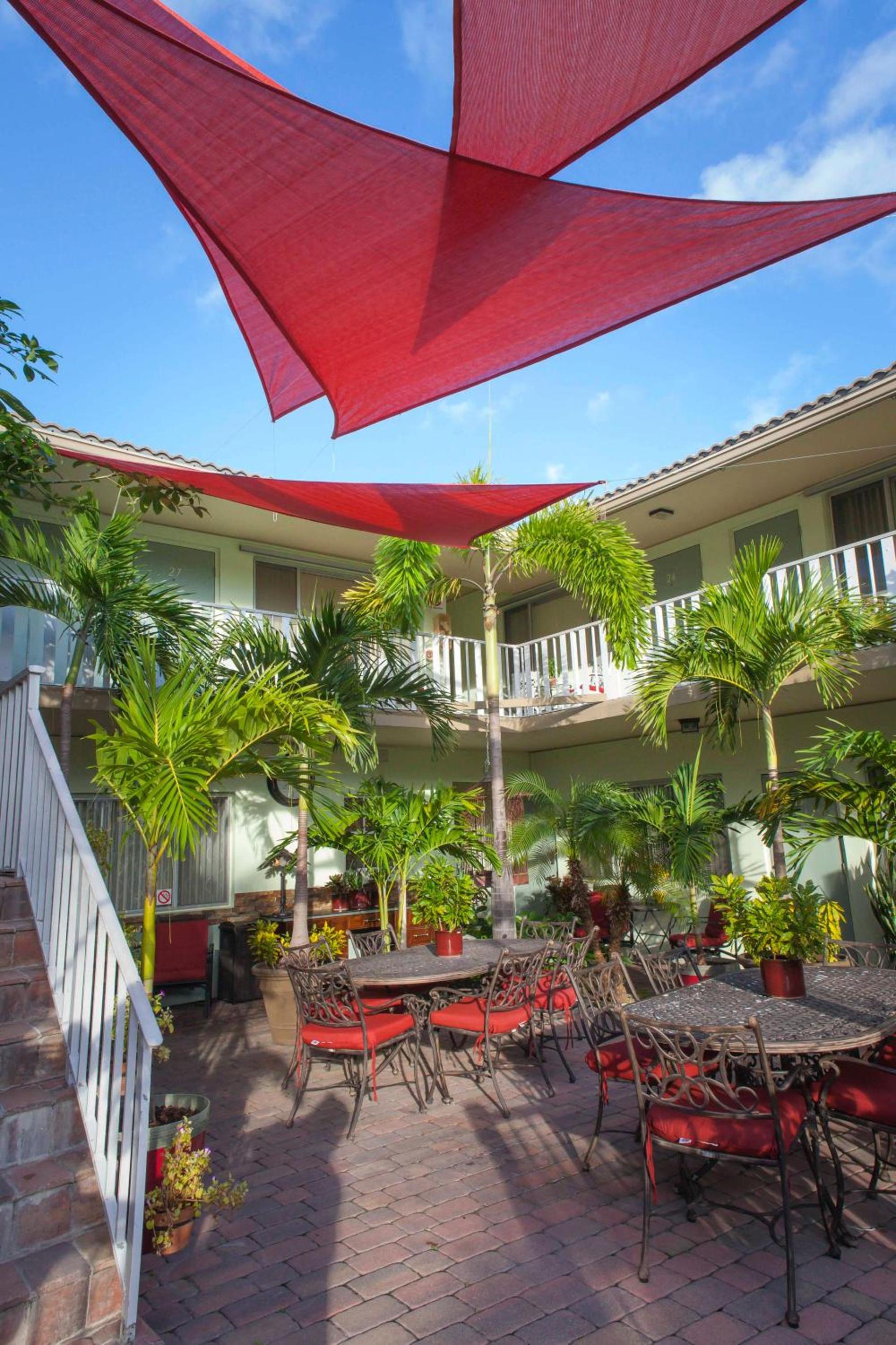 The Big Coconut Guesthouse - Gay Men's Resort photo 33