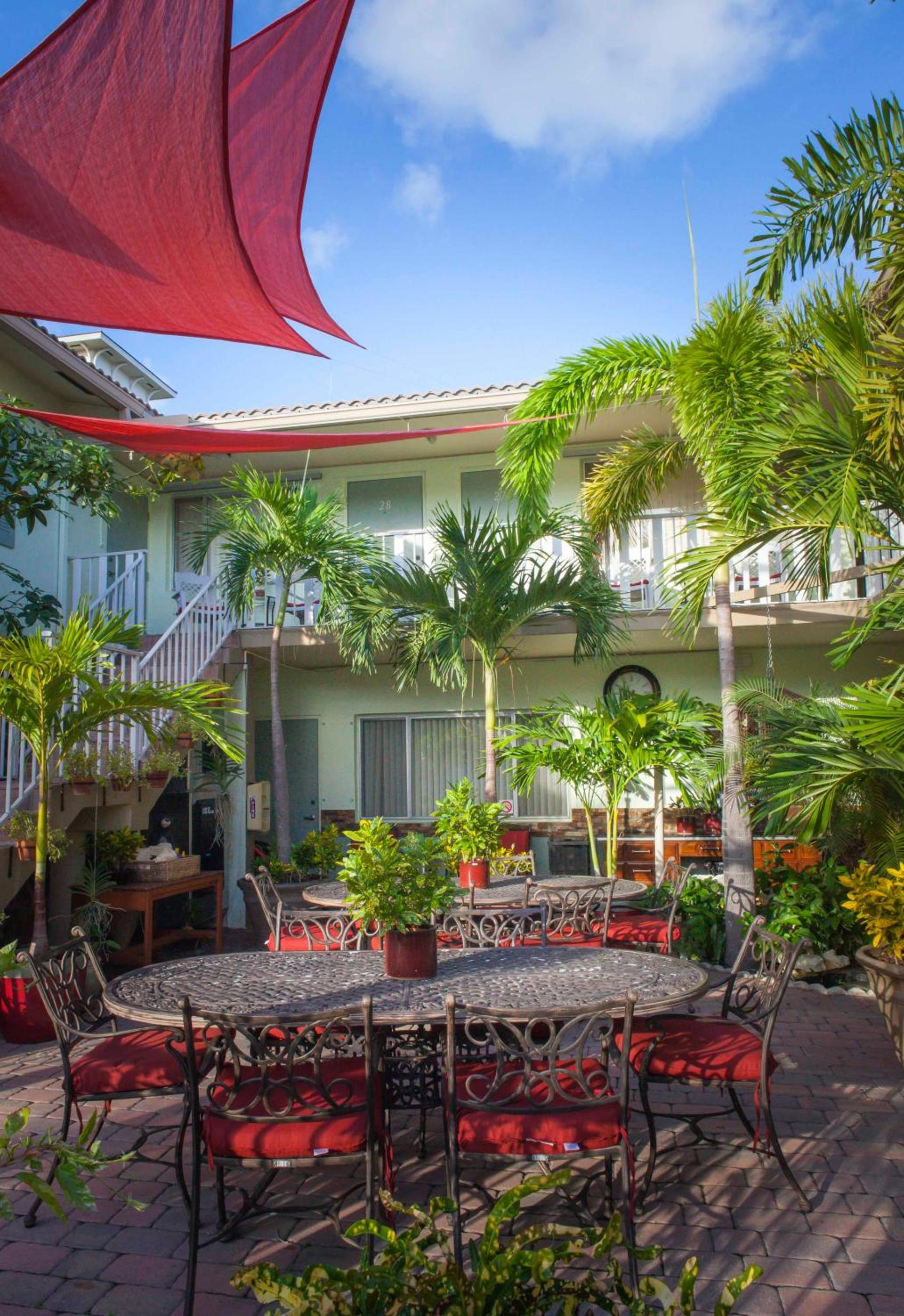 The Big Coconut Guesthouse - Gay Men's Resort photo 29