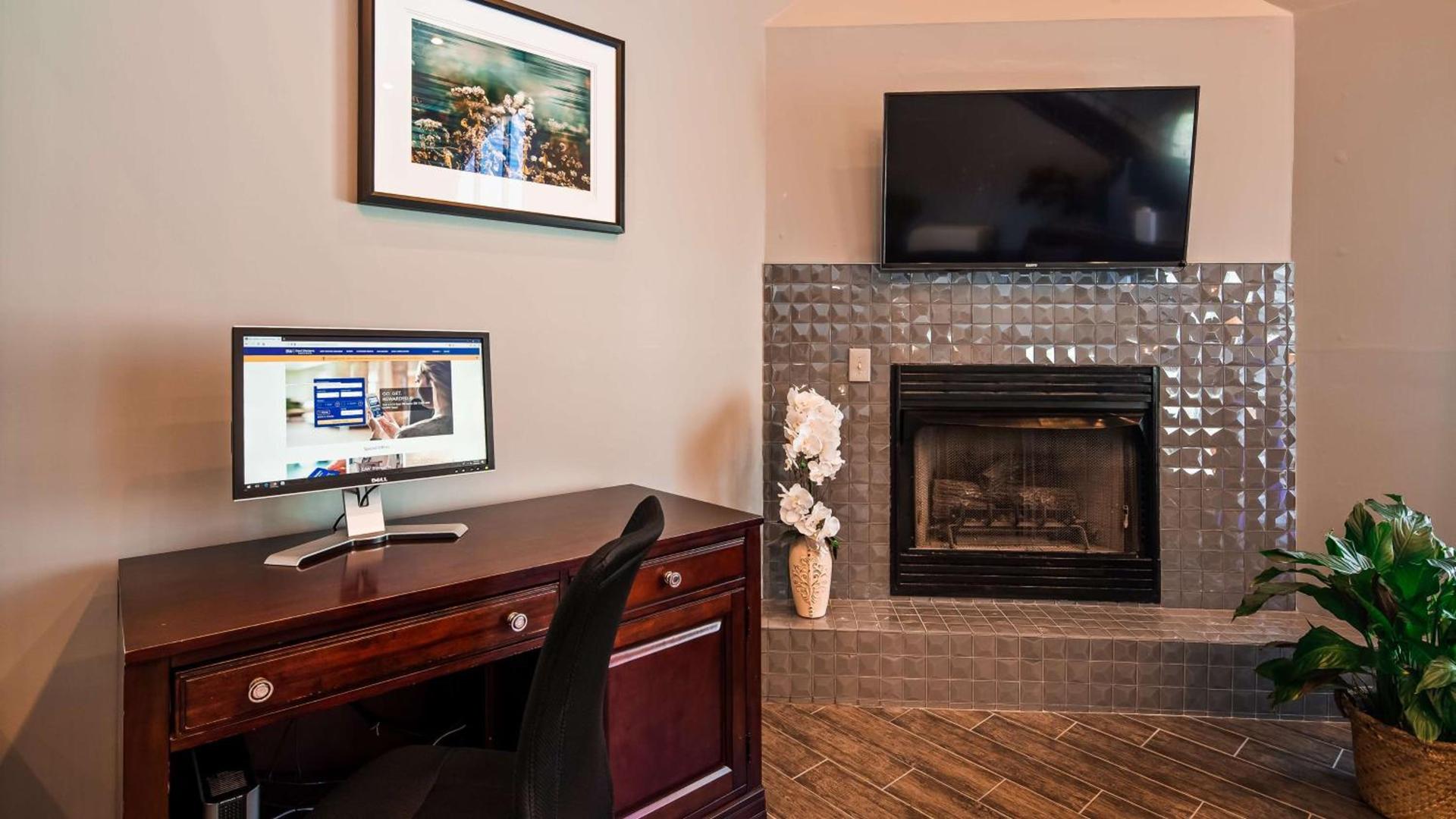 Best Western Butner Creedmoor Inn photo 11