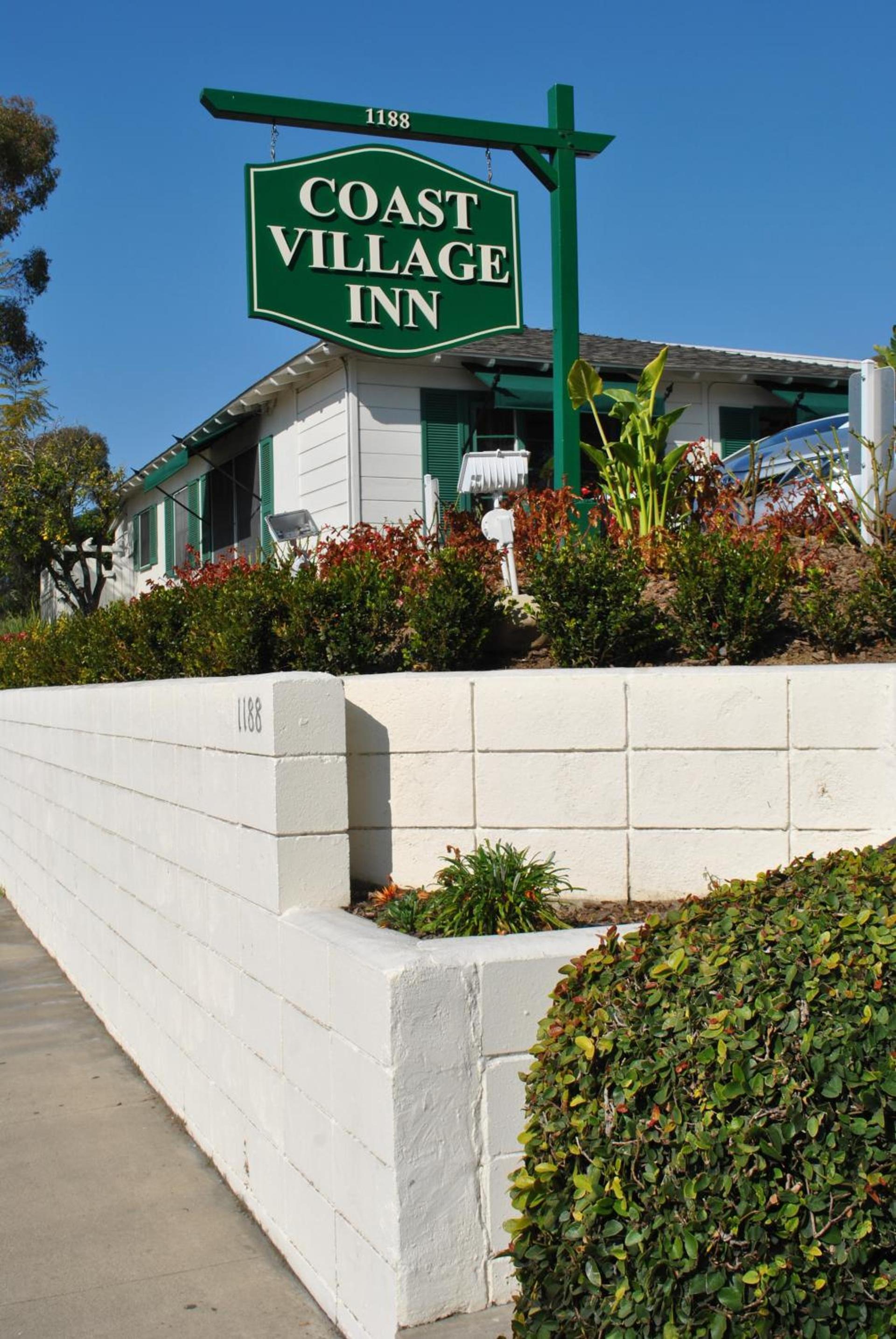 Coast Village Inn photo 10