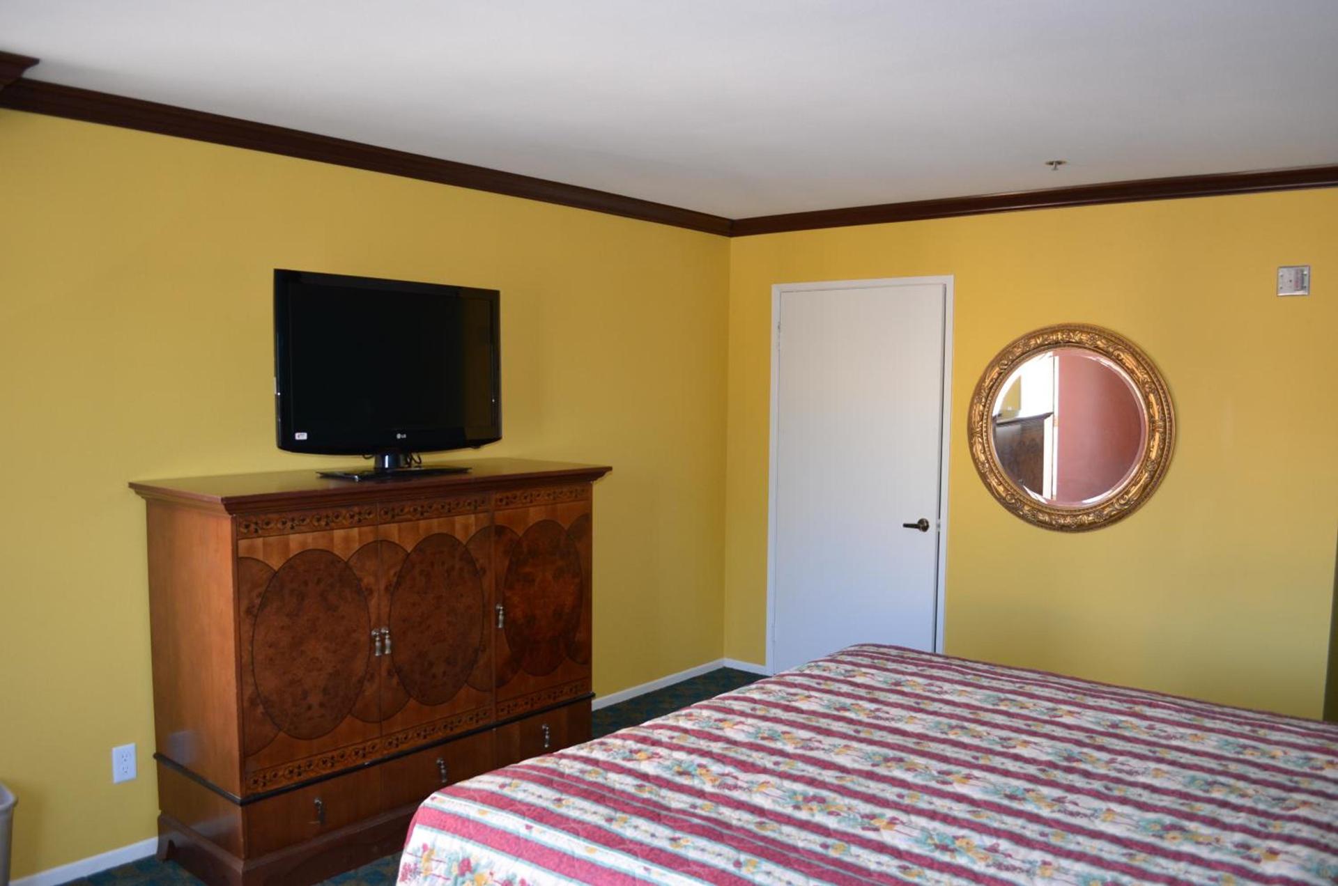 Cloud 9 Inn LAX photo 23
