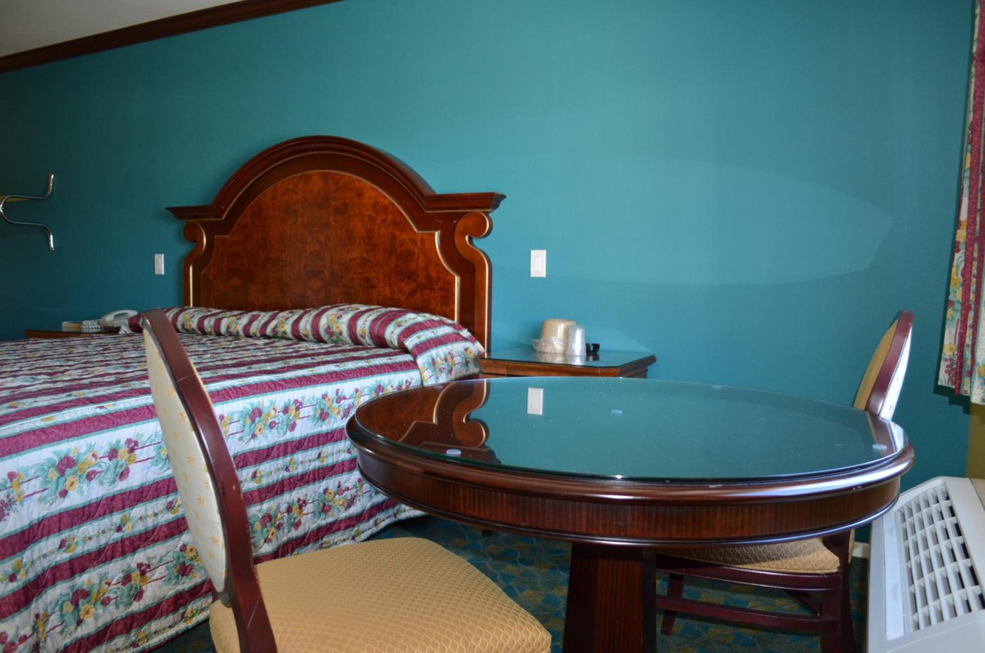 Cloud 9 Inn LAX photo 11