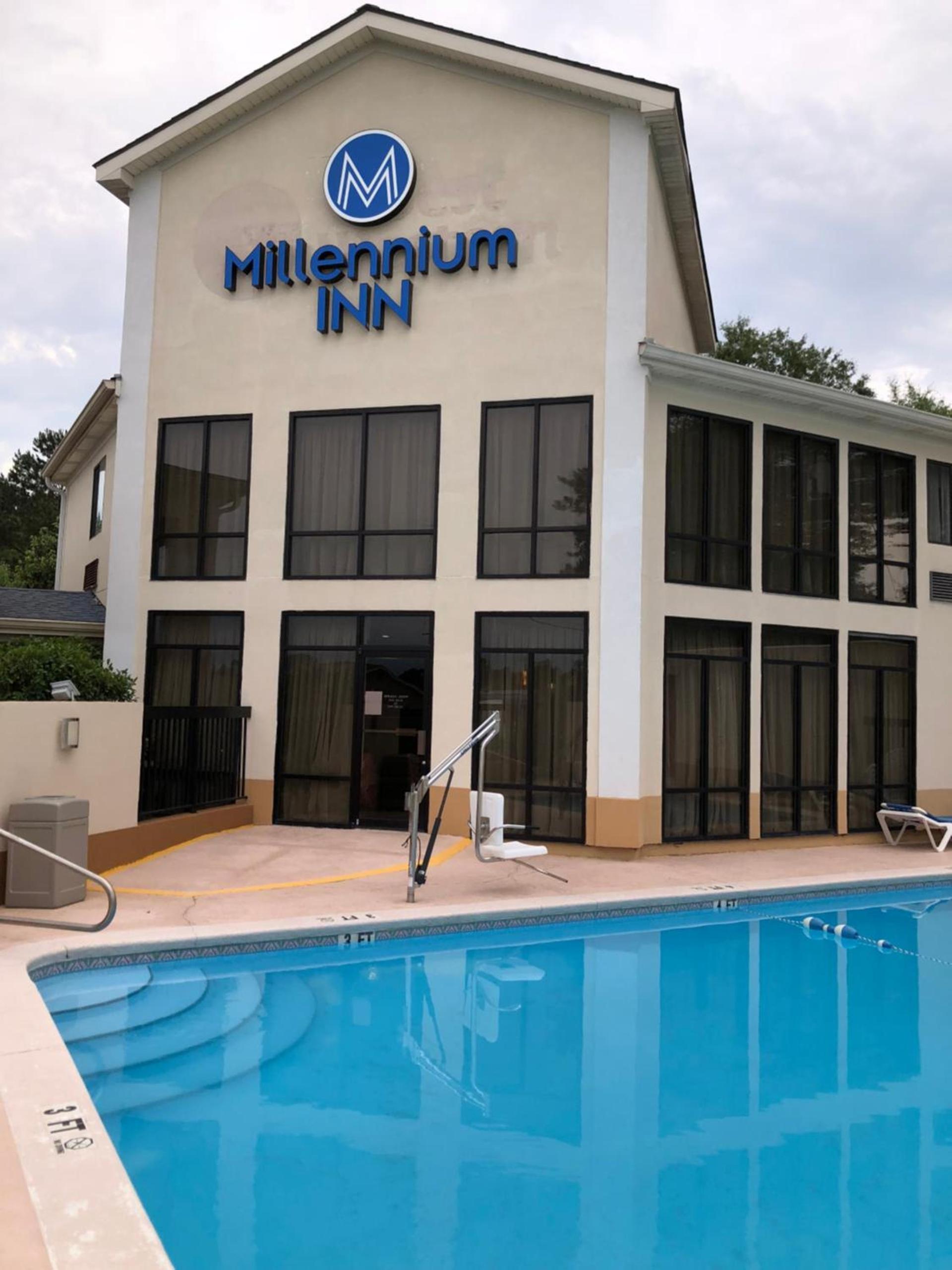 Millennium Inn photo 2