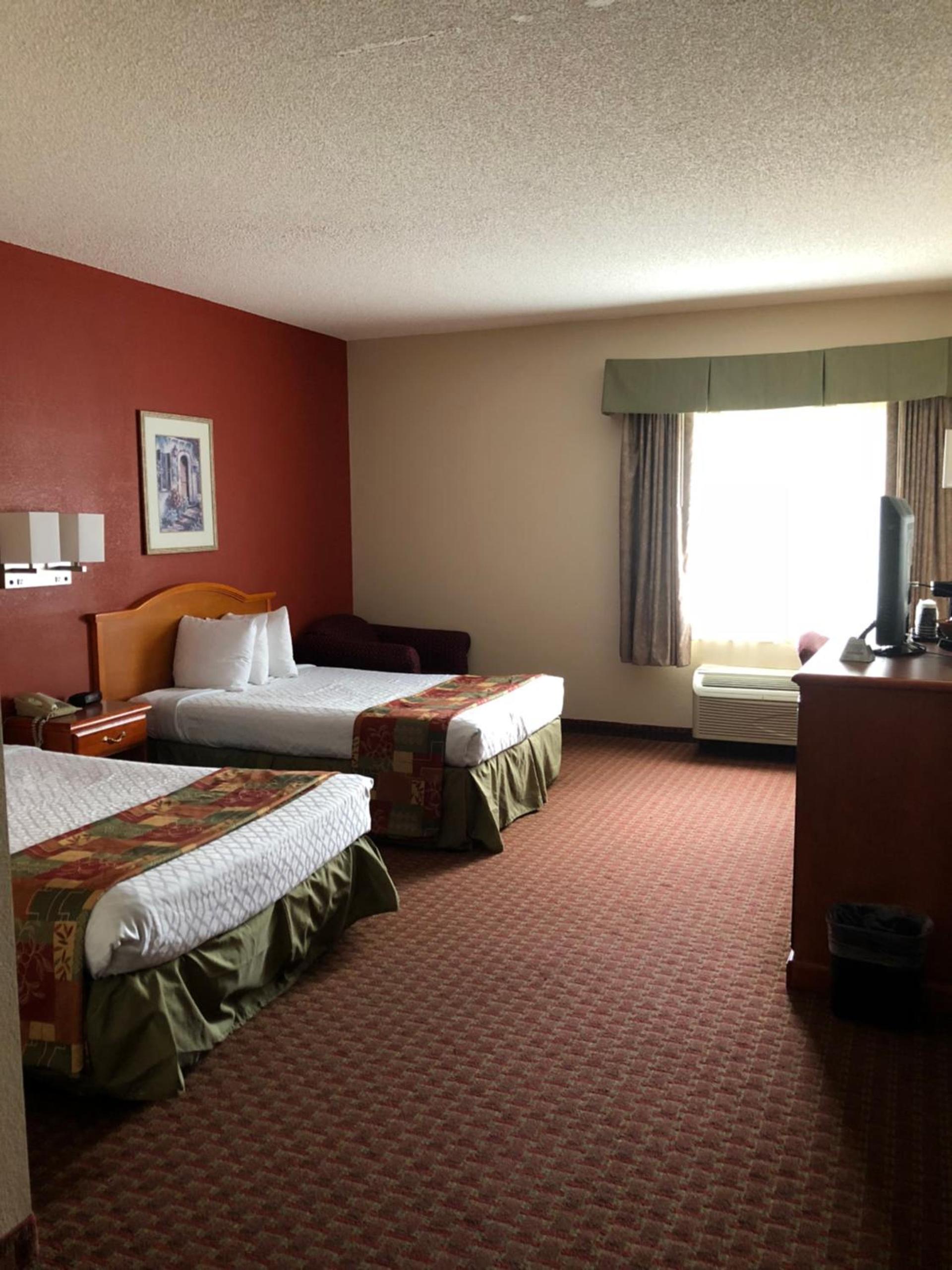 Millennium Inn photo 42