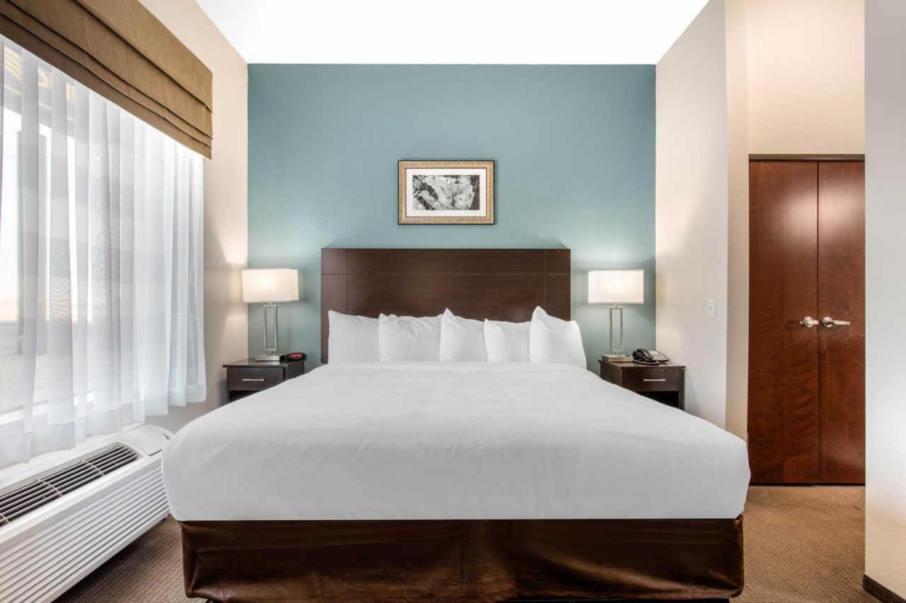 MainStay Suites Big Spring North I-20 photo 12