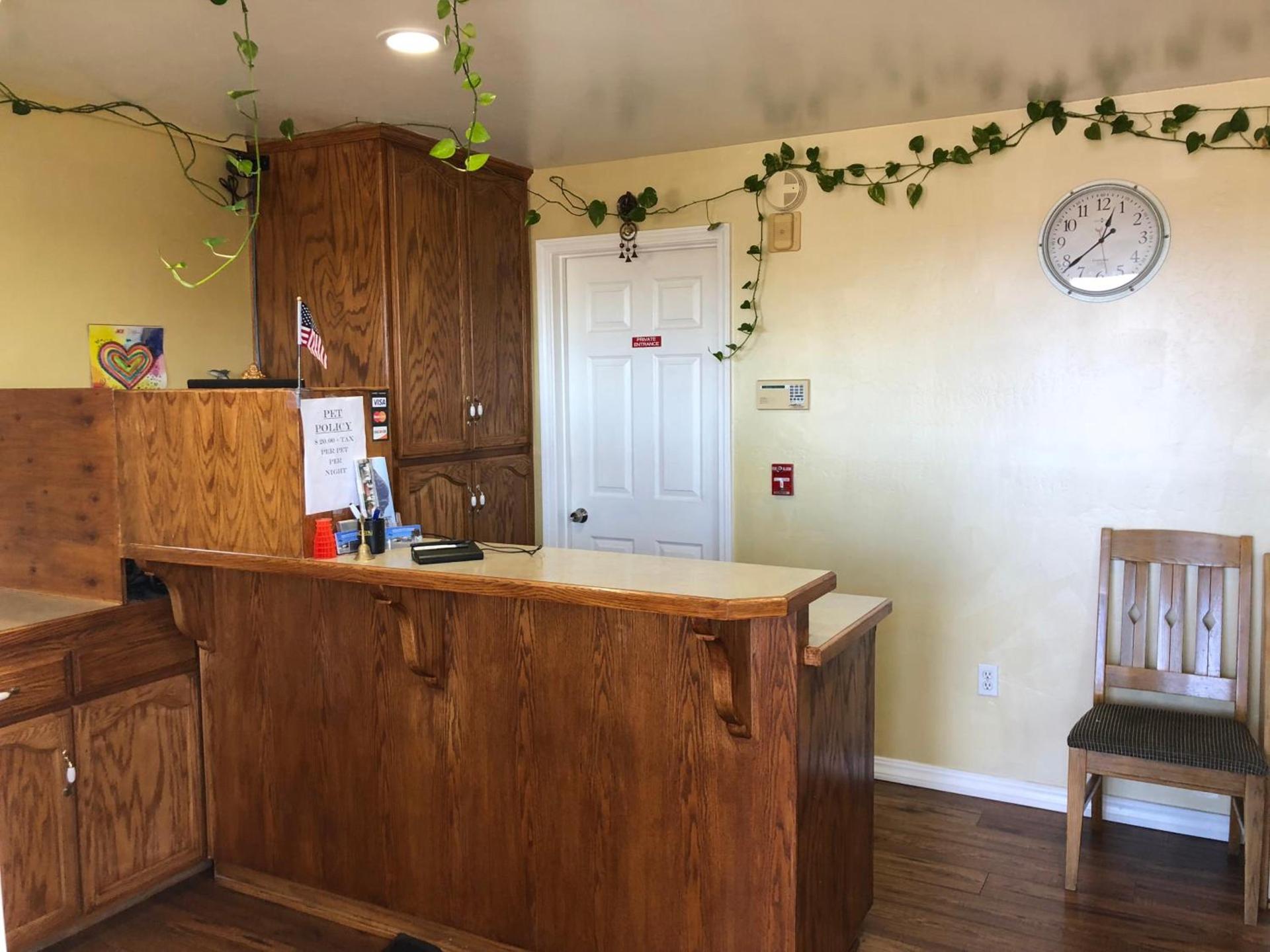 Holland Inn & Suites photo 4
