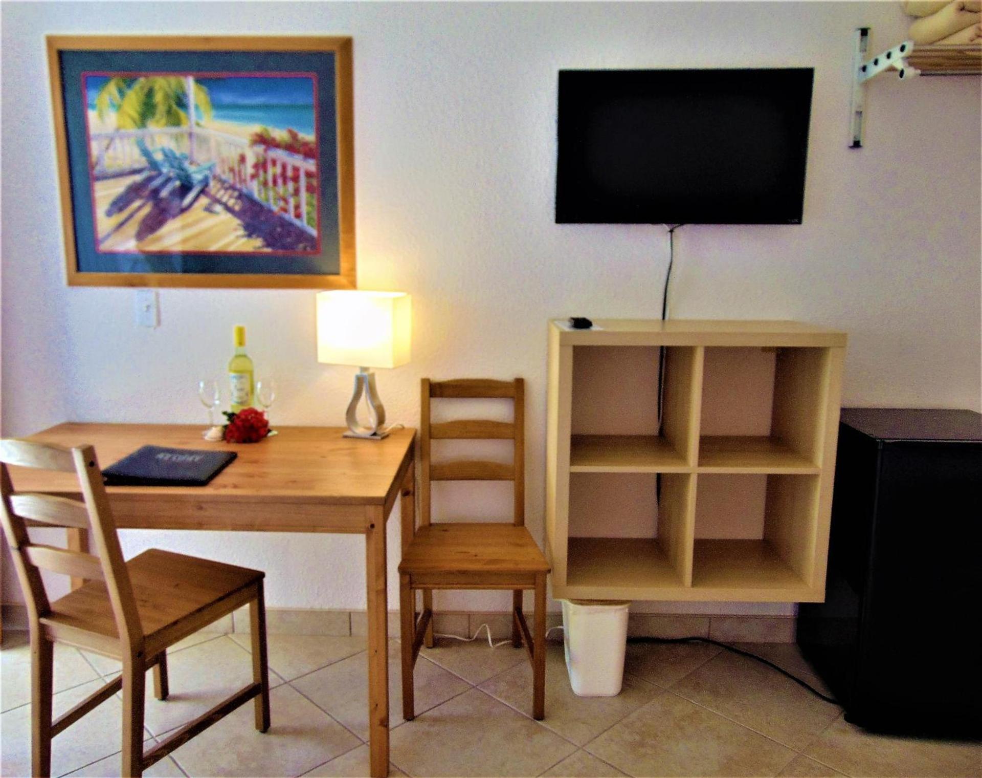 Dolphin Key Resort - Cape Coral photo 29