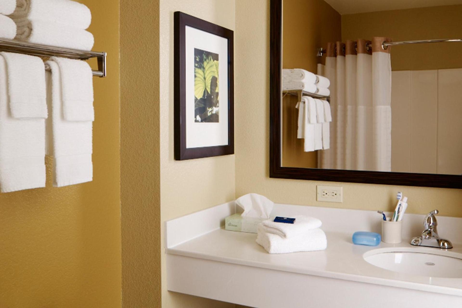Studio 6 Extended Stay Fishkill Route 9 NY photo 62