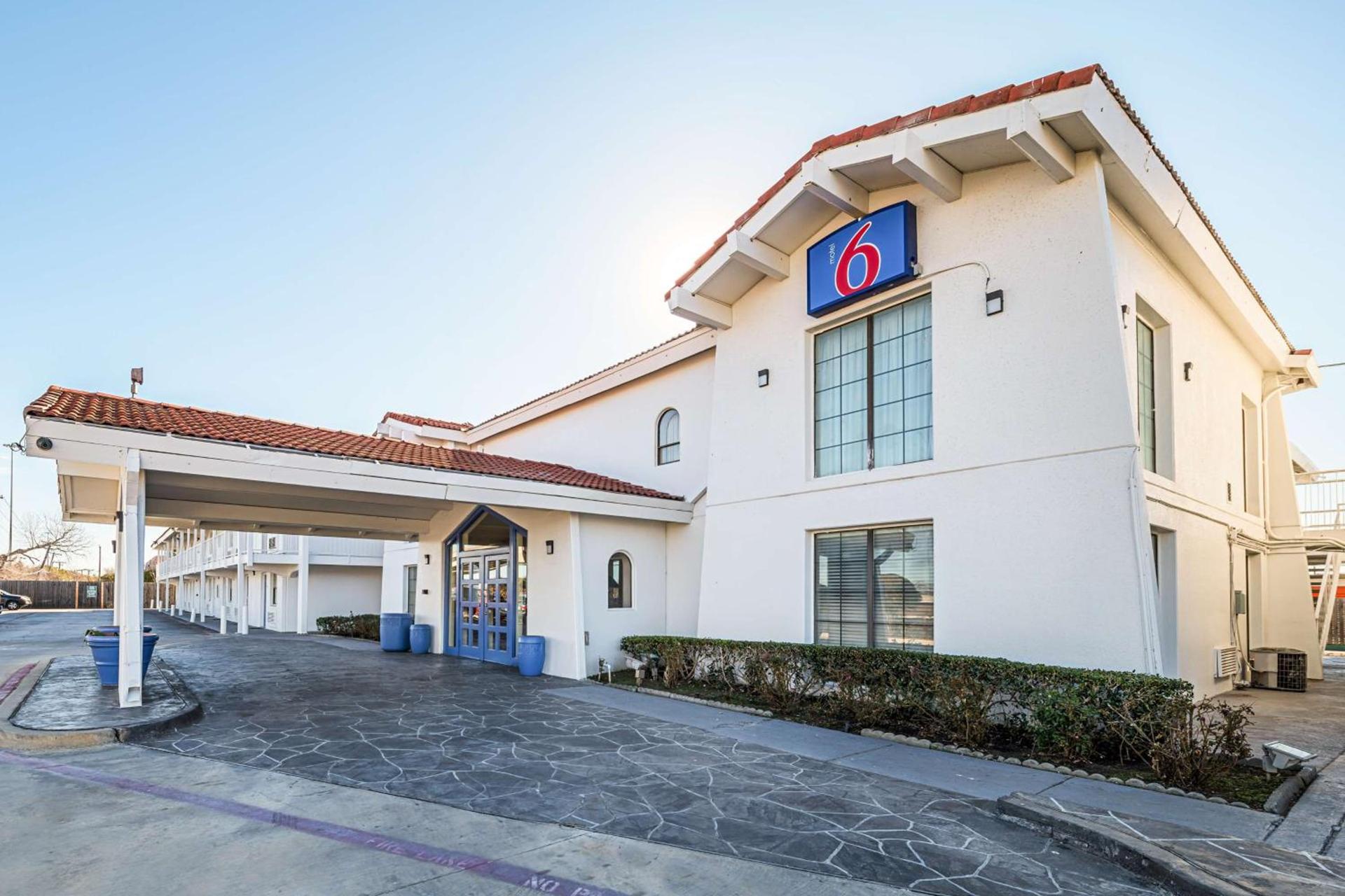 Motel 6-Grand Prairie, TX - Interstate 30 — hotel in Grand Prairie
