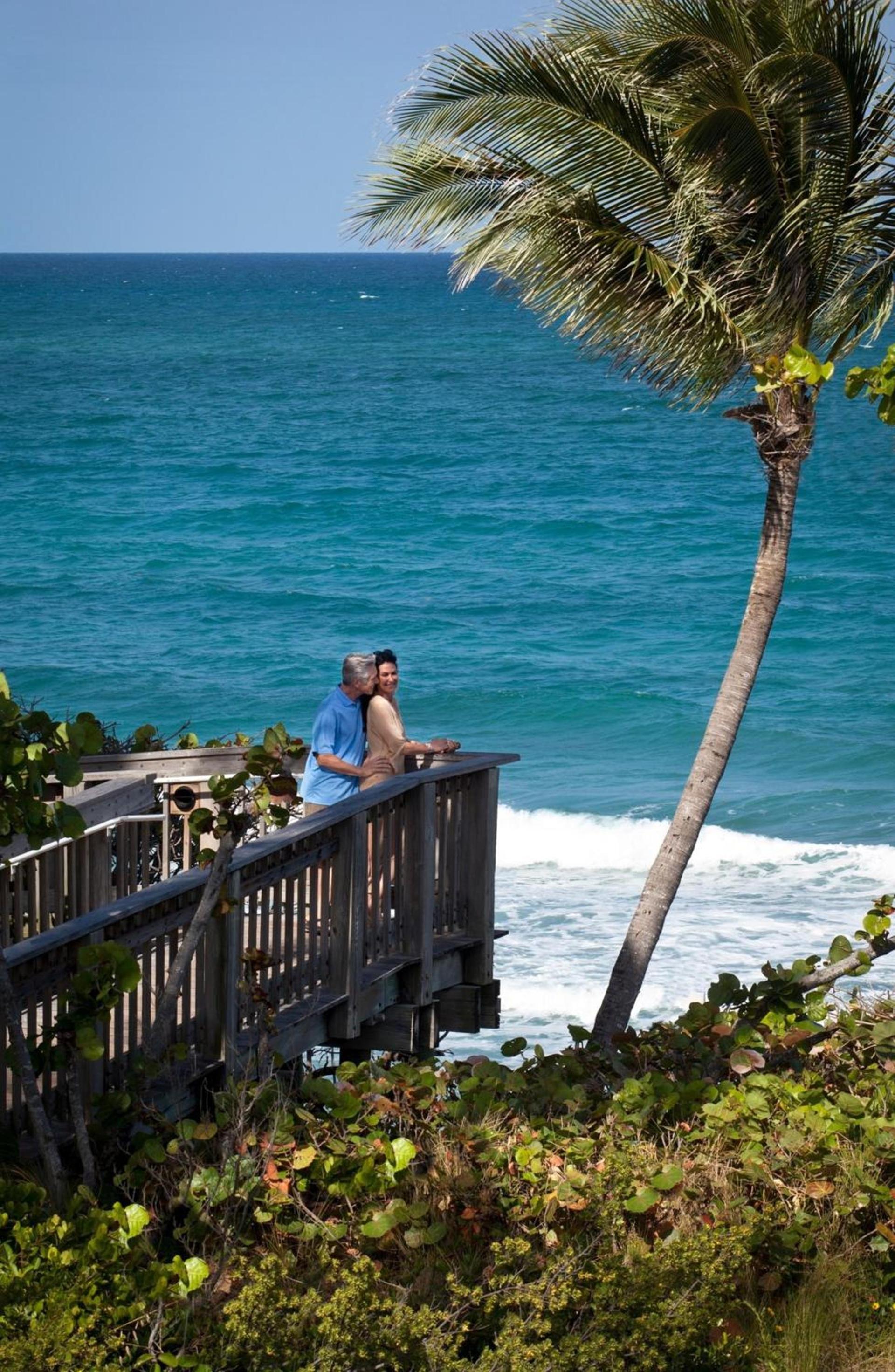 Jupiter Beach Resort & Spa photo 16