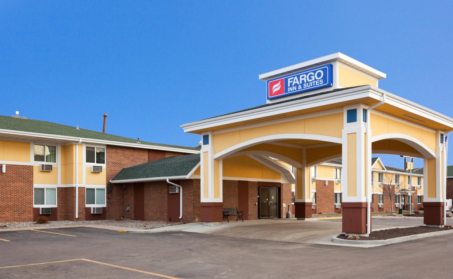 Fargo Inn and Suites photo 9