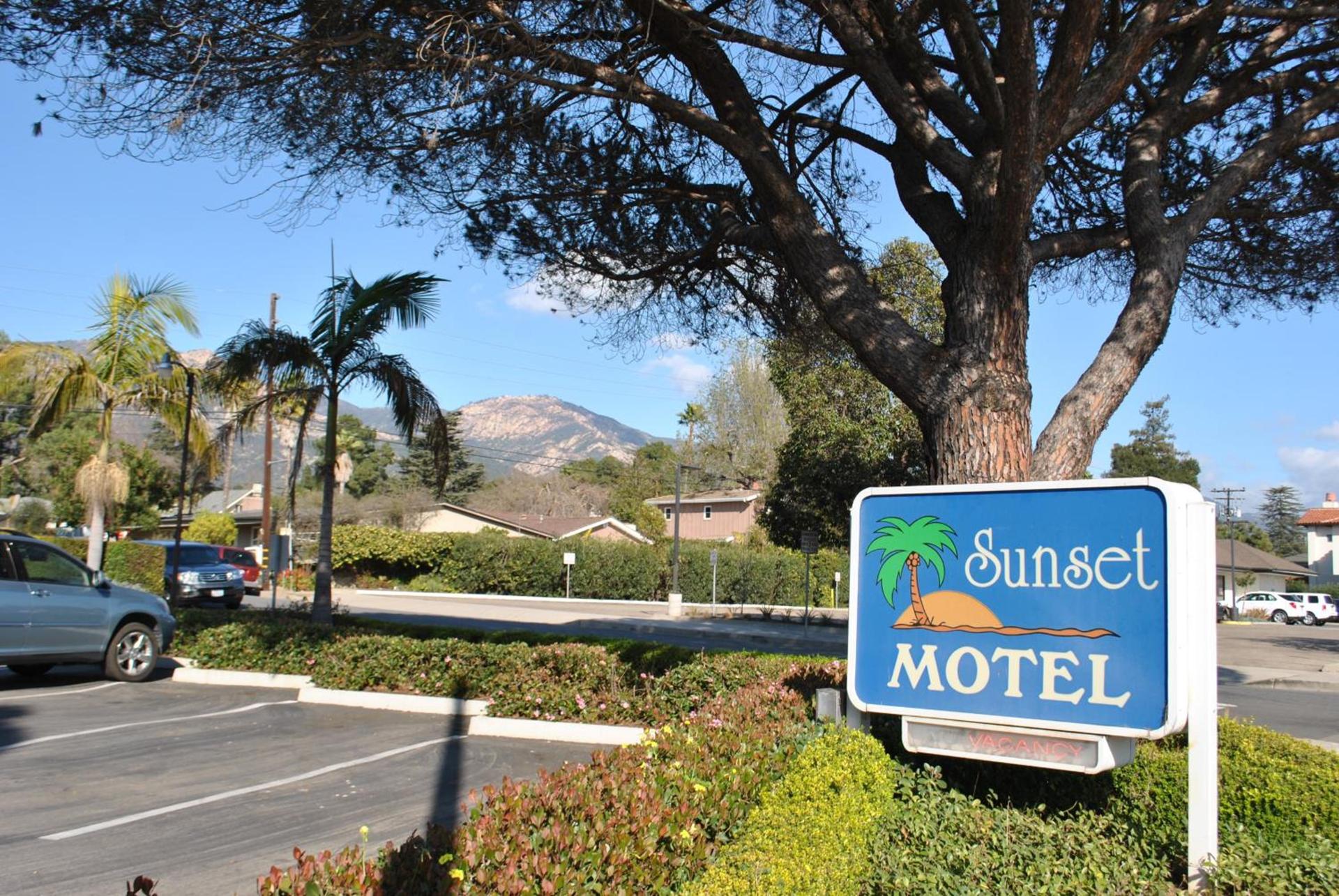 Sunset Motel photo 50