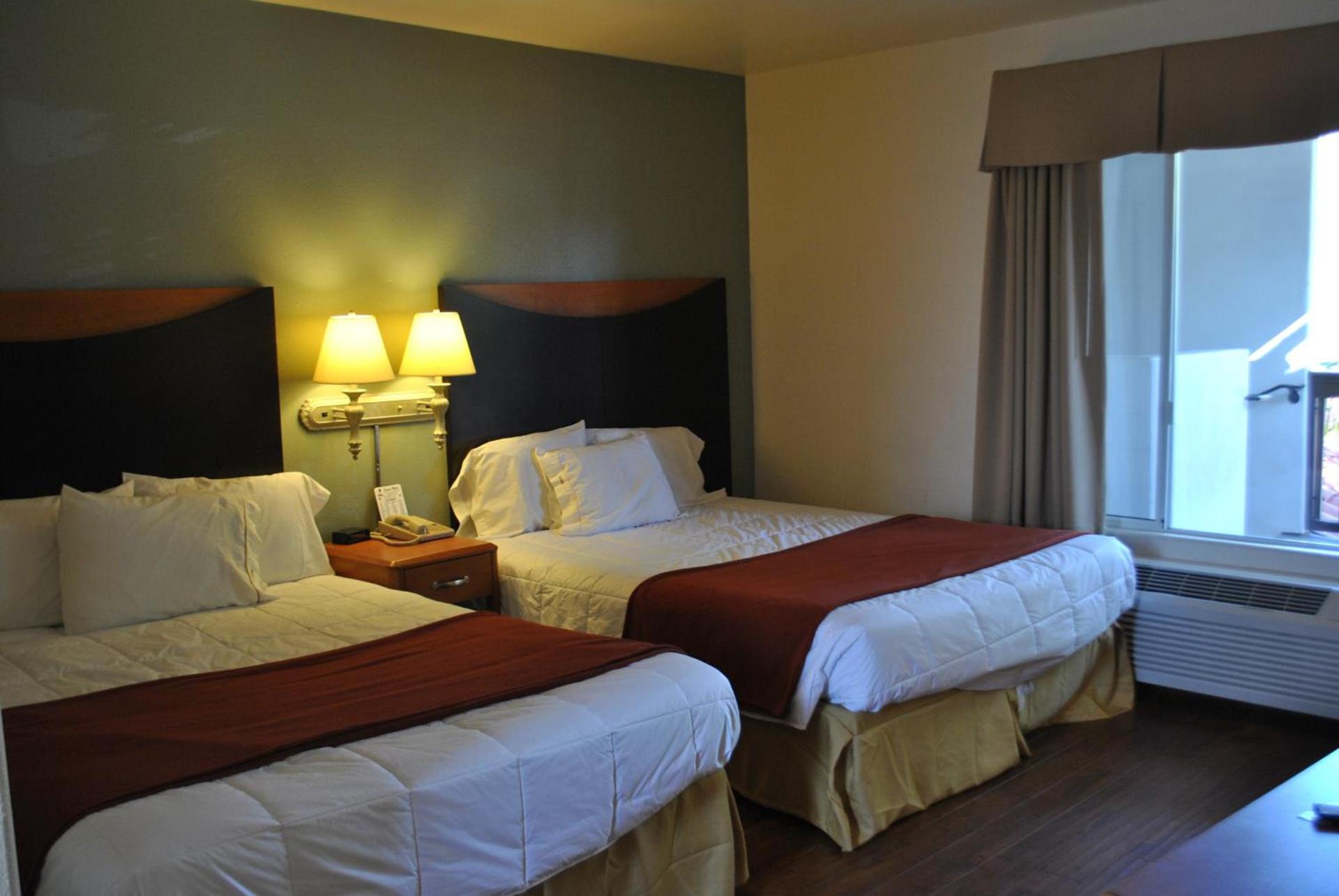 Sunset Motel photo 60