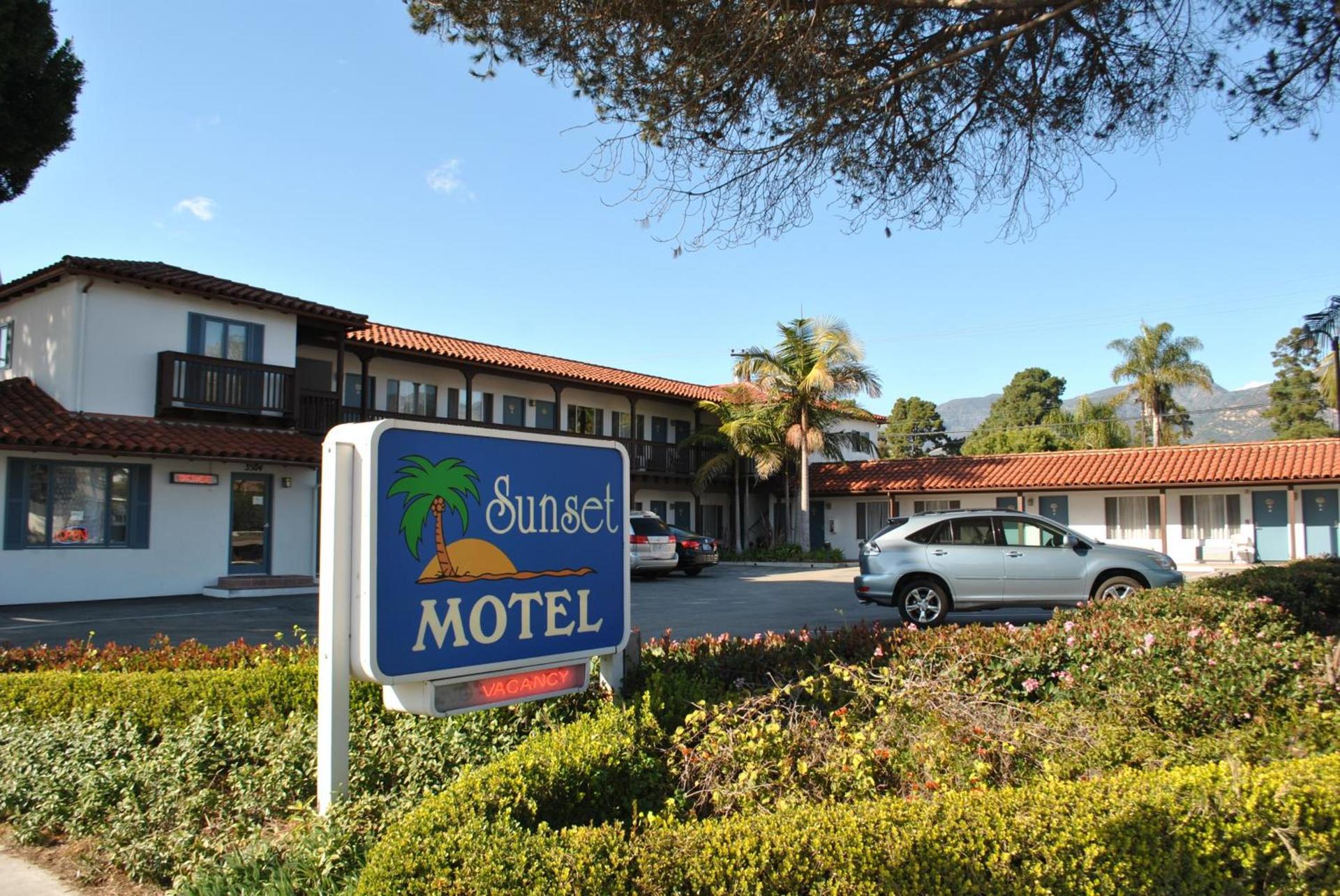 Sunset Motel photo 52