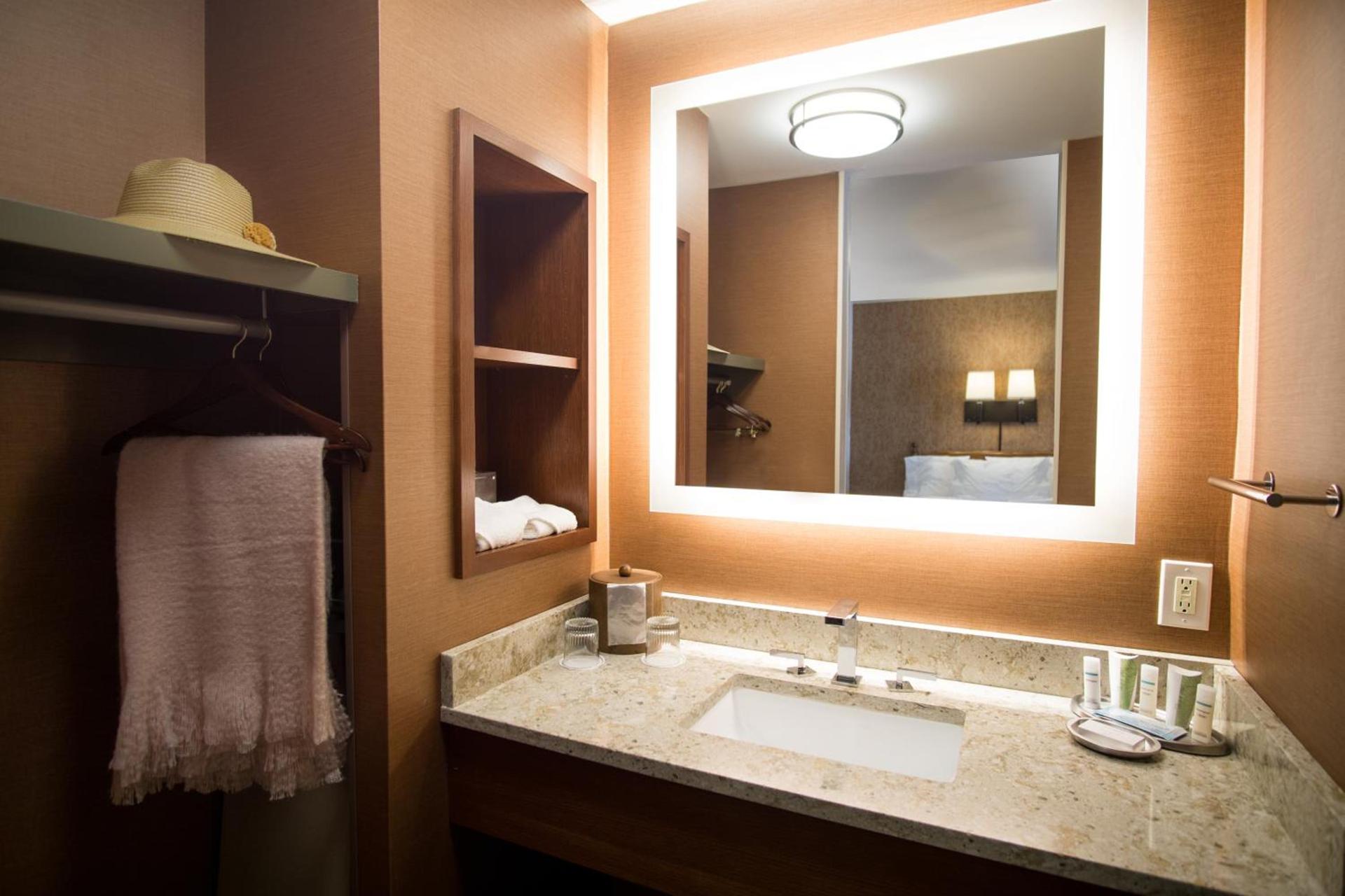 The Yankee Inn photo 47