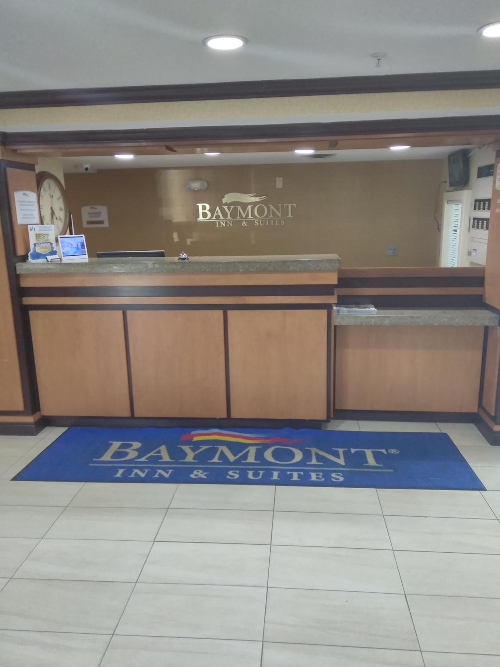 Baymont by Wyndham Madison Heights Detroit Area photo 31