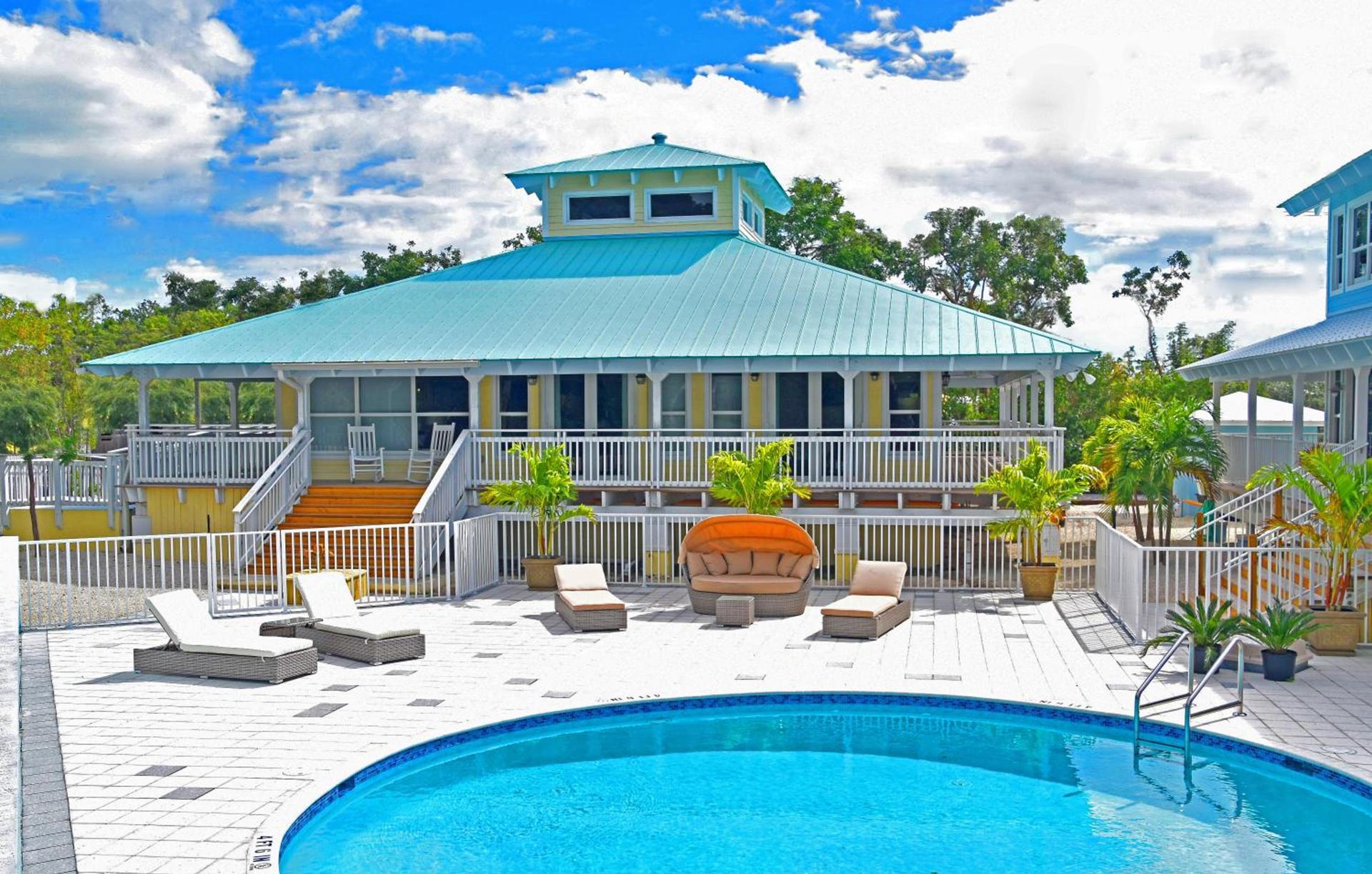 Dolphin Point Villas photo 2