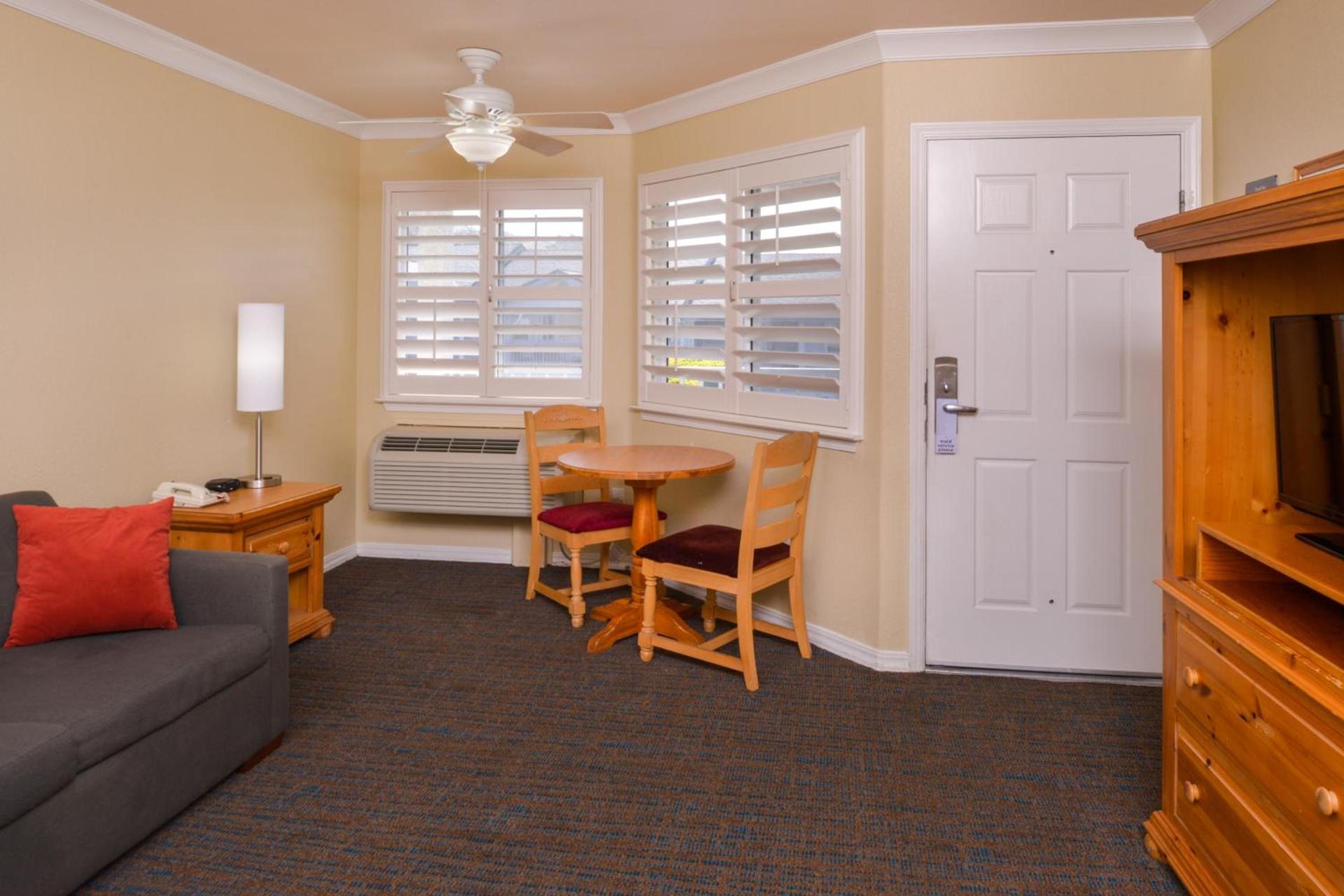 Cayucos Beach Inn photo 26
