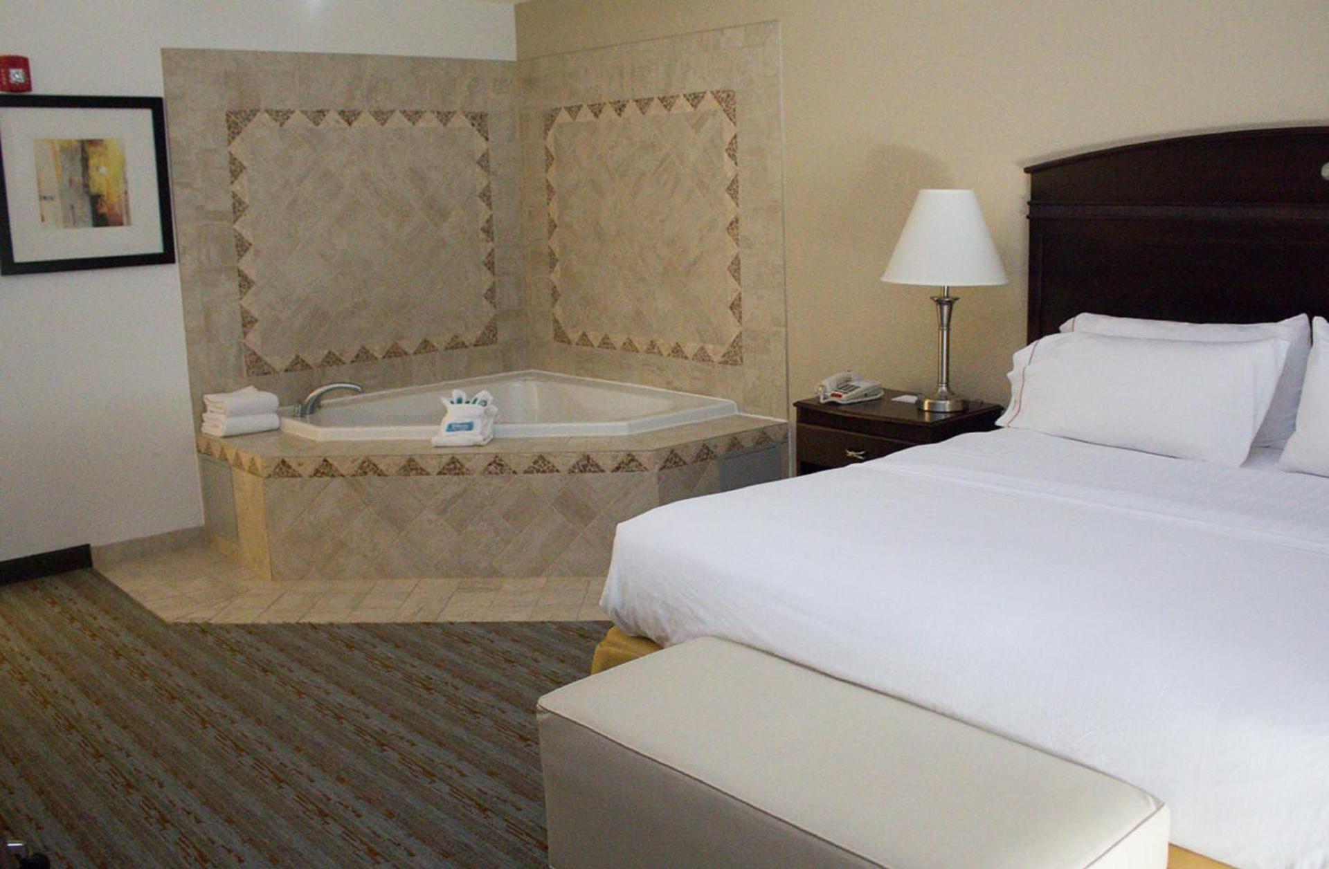 Holiday Inn Express West Jefferson by IHG photo 6
