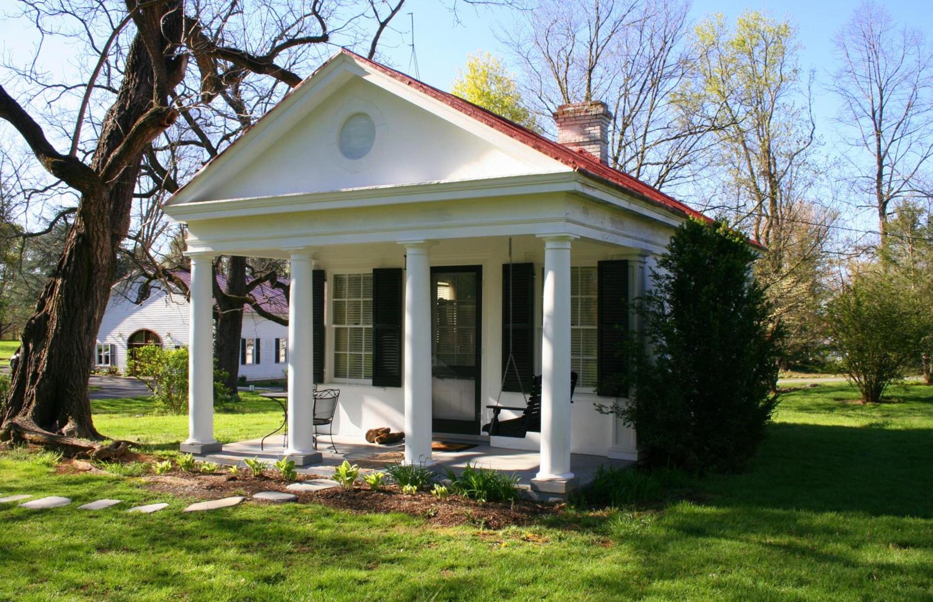 Historic Rosemont Manor photo 14