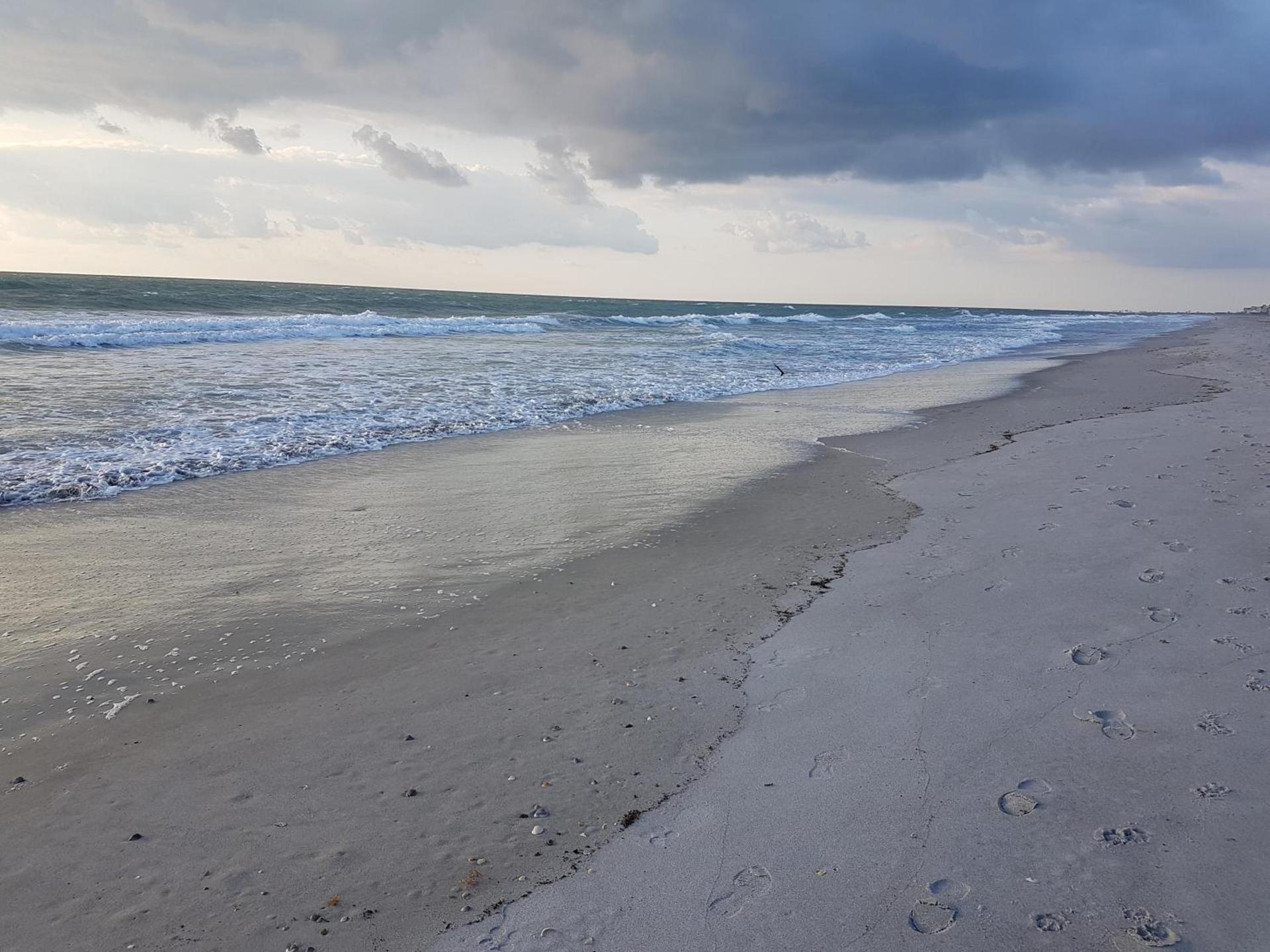 South Beach Inn - Cocoa Beach photo 2
