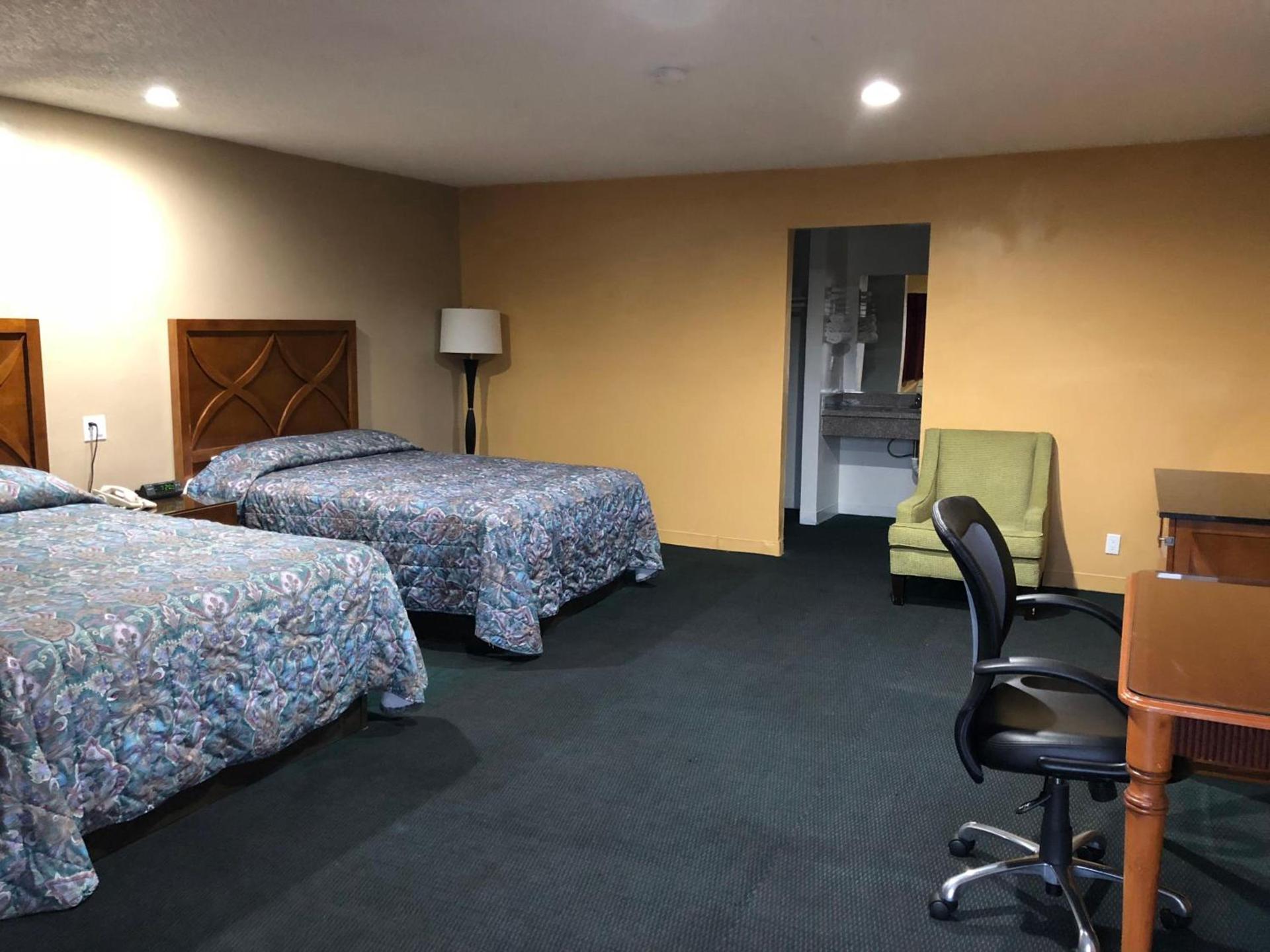 Los Angeles Inn & Suites - LAX photo 29
