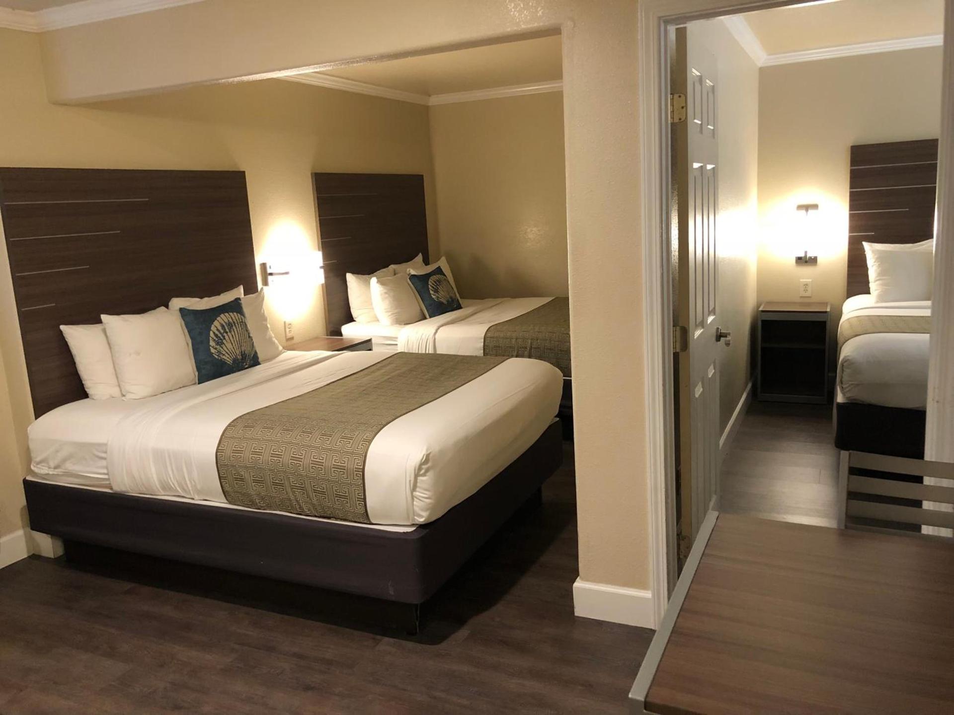 El Castell Motel photo 21