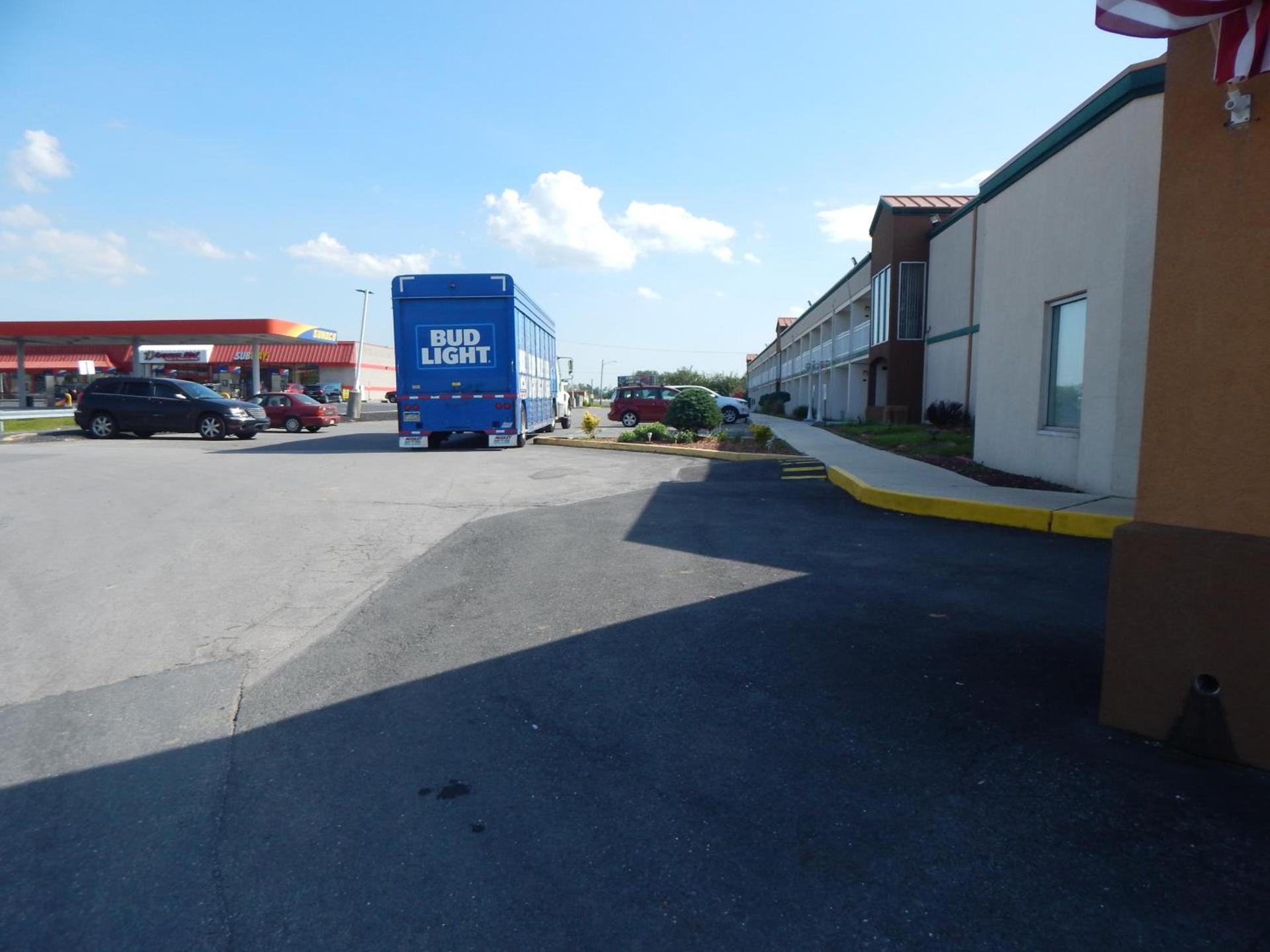 Days Inn By Wyndham Carlisle North photo 50