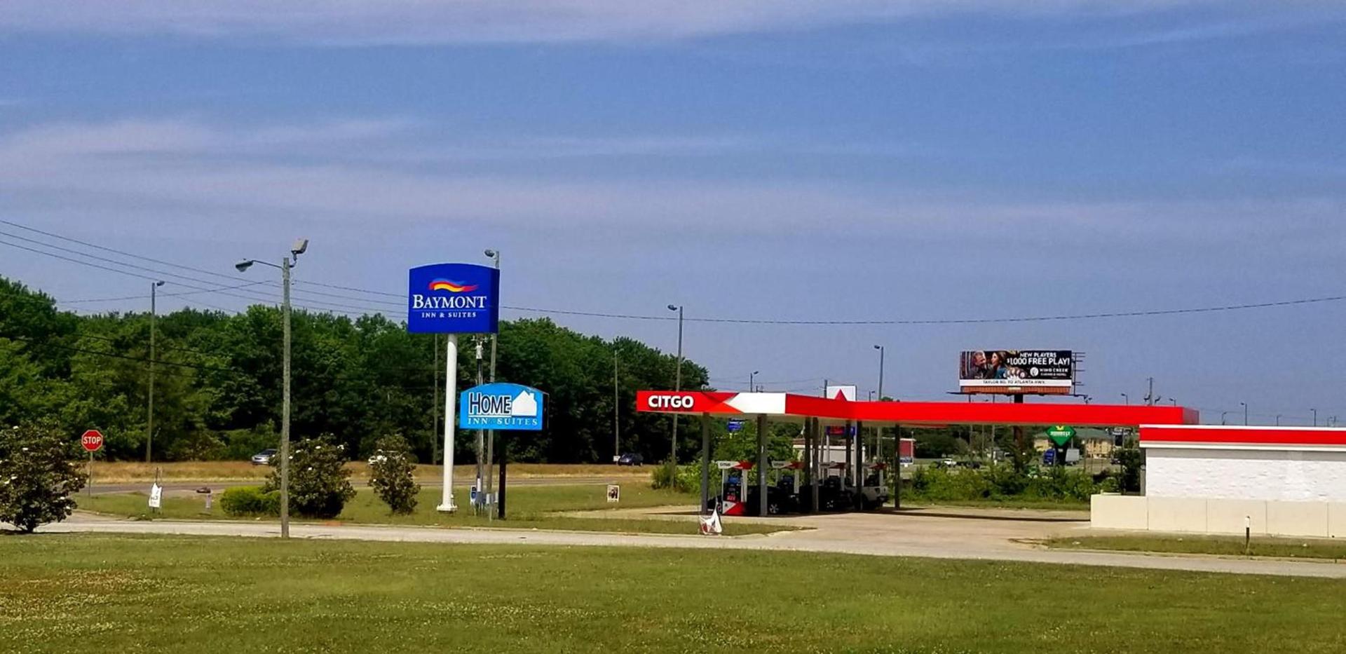 Home Inn & Suites photo 21