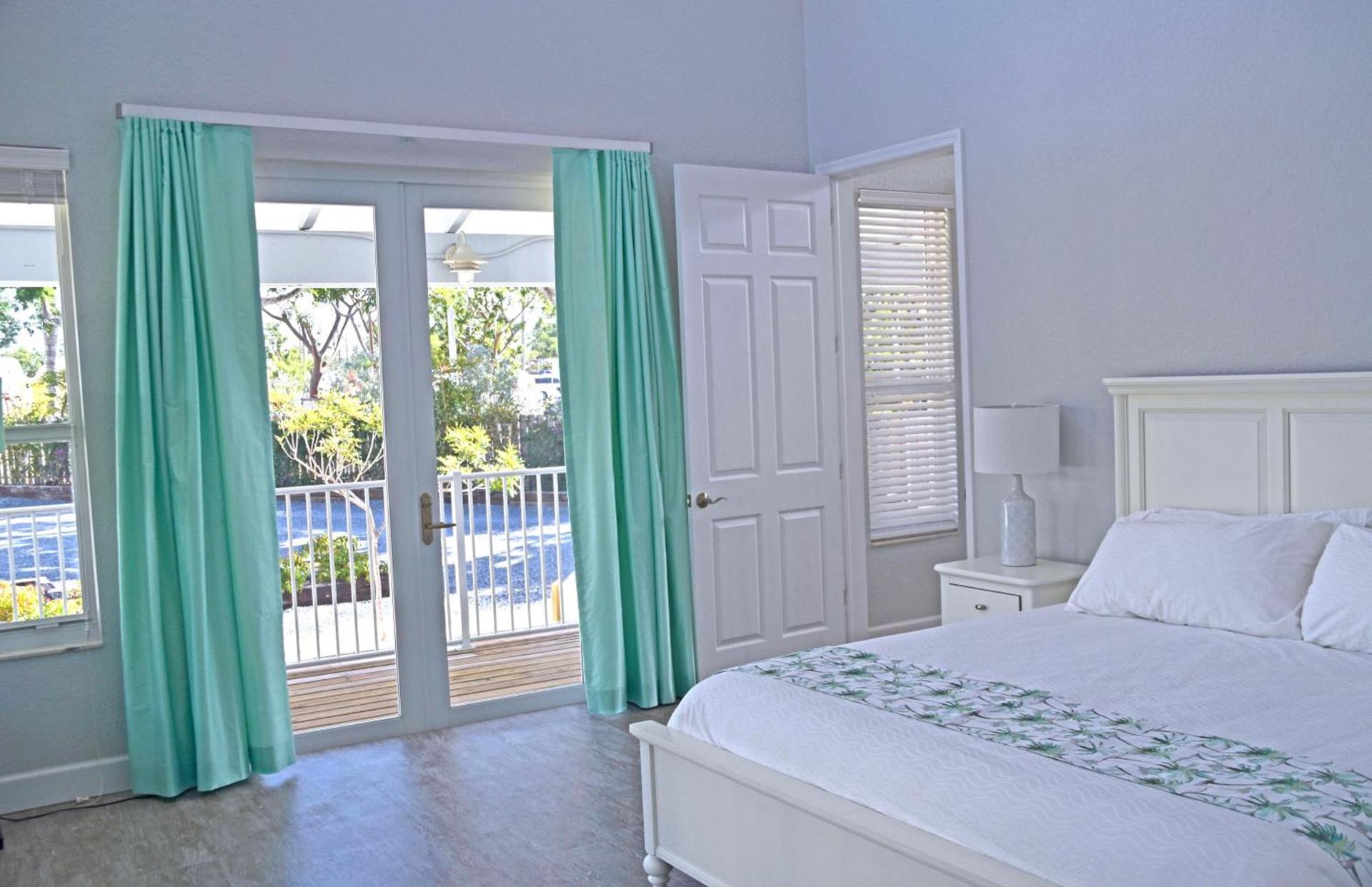 Dolphin Point Villas photo 19