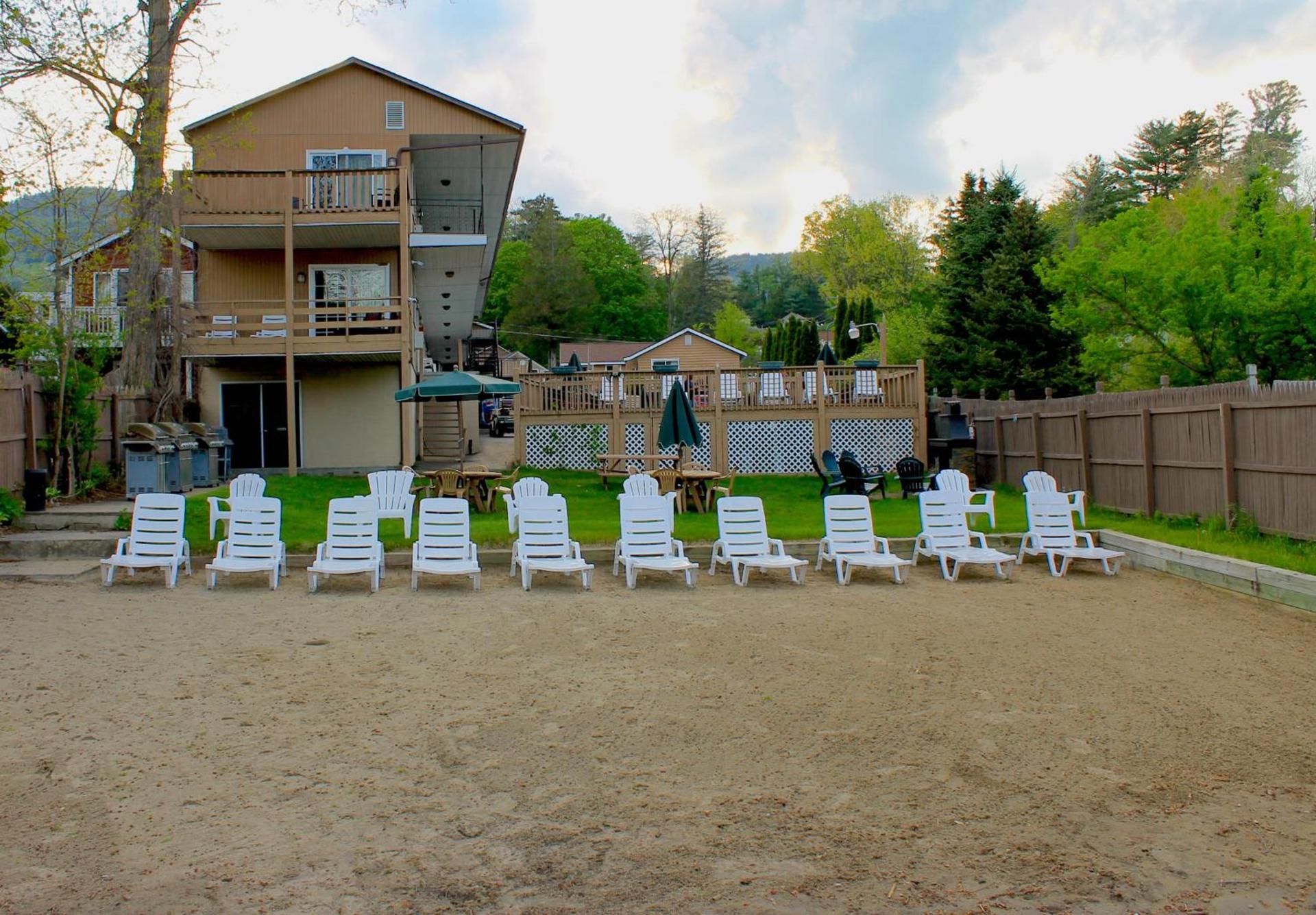 The Sundowner on Lake George photo 26