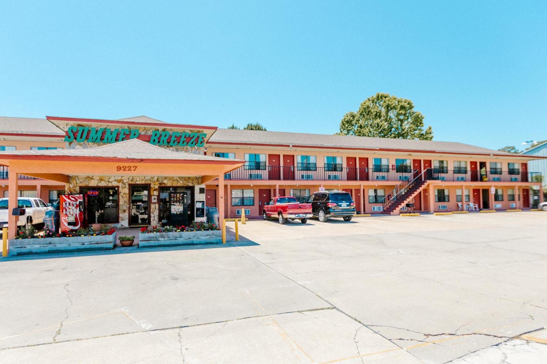 Summer Breeze Motel photo 7