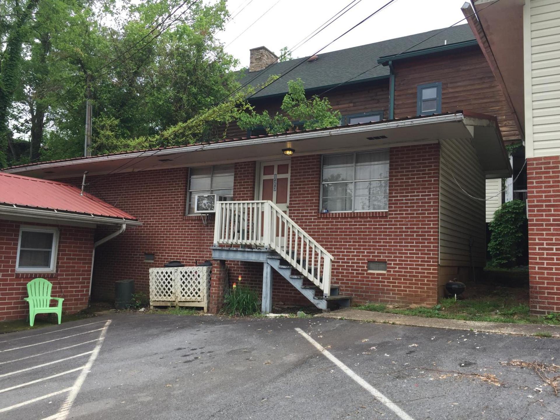 Phillips Historic Motel & Cottages photo 71