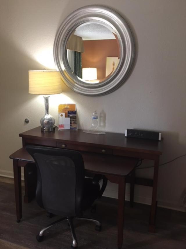 Royal Inn photo 33