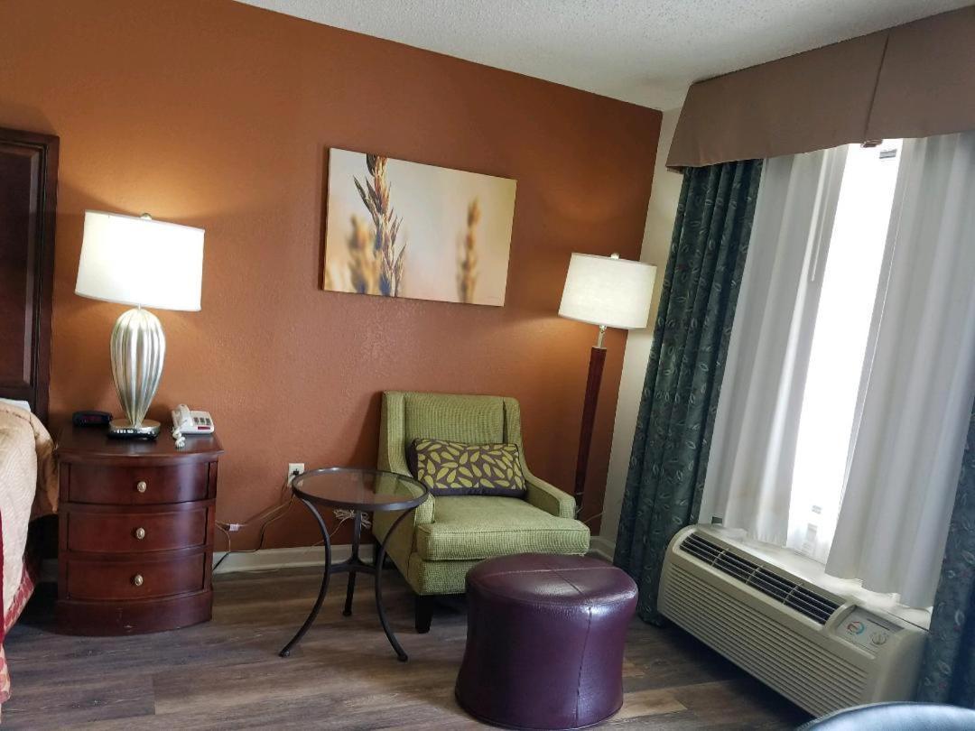 Royal Inn photo 38