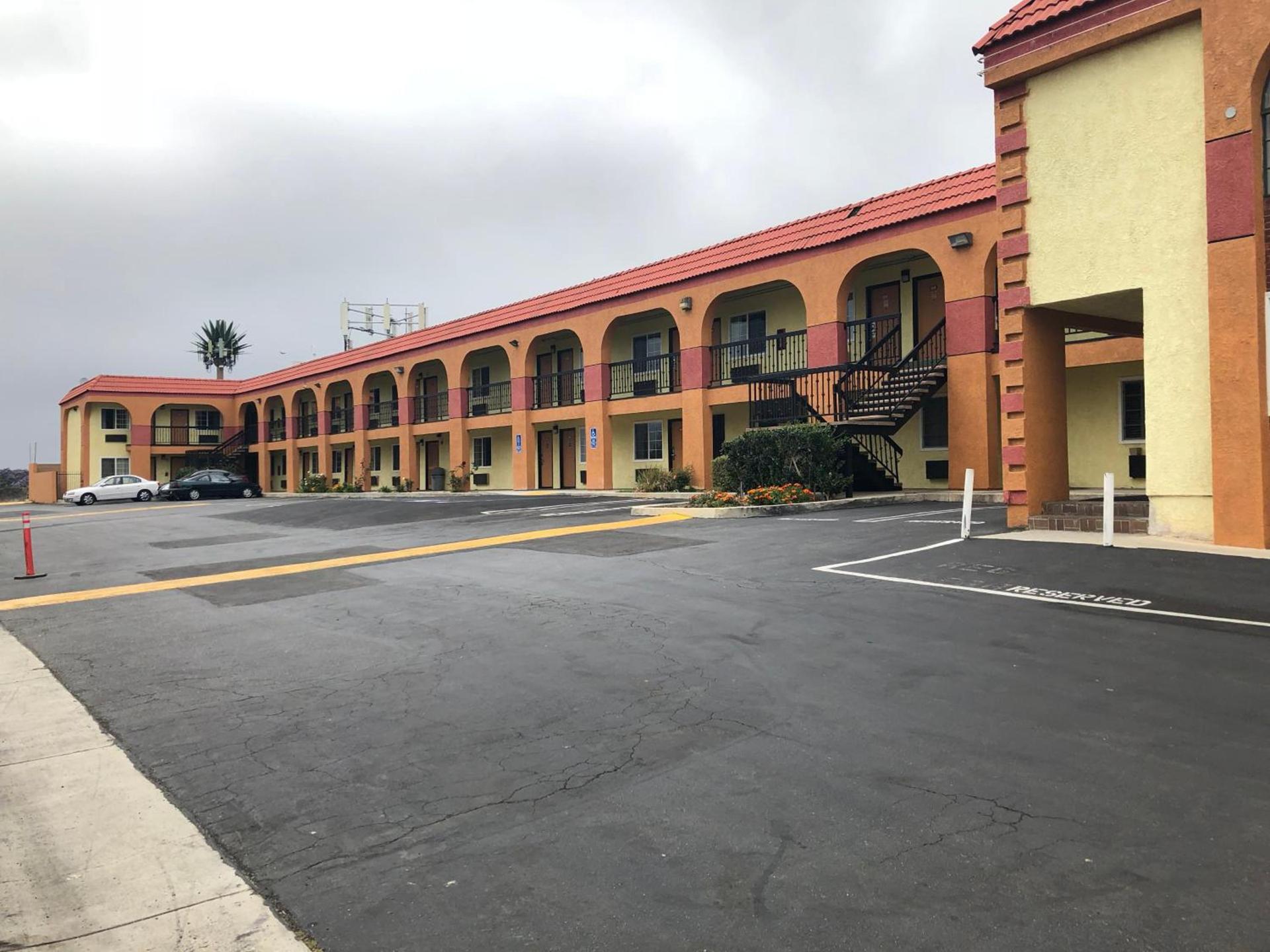 La Mirage Inn LAX Airport photo 1