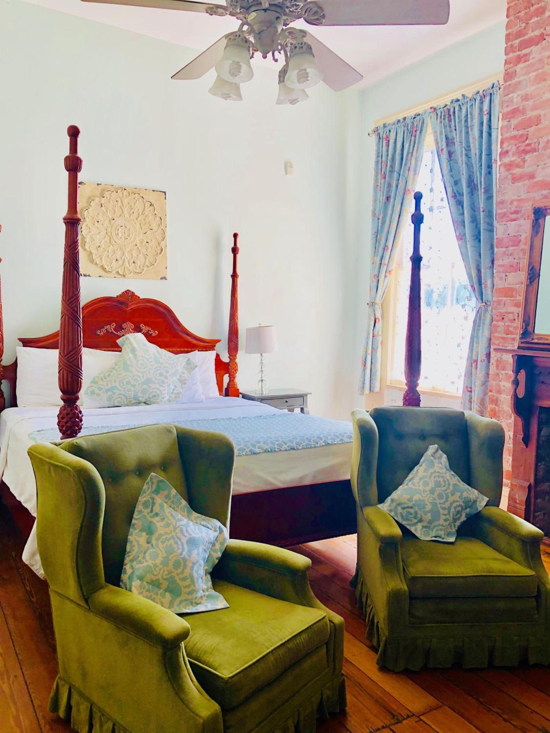 Creole Gardens Guesthouse and Inn photo 66